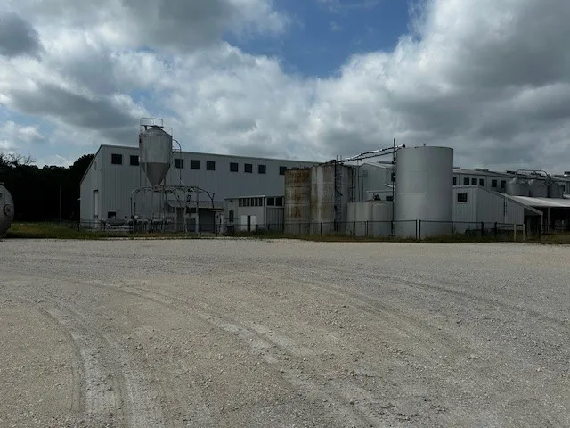 Business For Sale in Hood County , 5650 Matlock Road, Granbury, Texas 76049, 0, 0, Garage spaces, 33,750 Sqft, built in 2012, Preowned, Price $3,100,000, mls#21252049, Real Estate Agent in Granbury, Homes For Sale in Hood county, Homes For Sale in Granbury, Realtor in Granbury Texas, Real Estate Brokerage Independent Realty Texas, Luminita Cordes Realtor