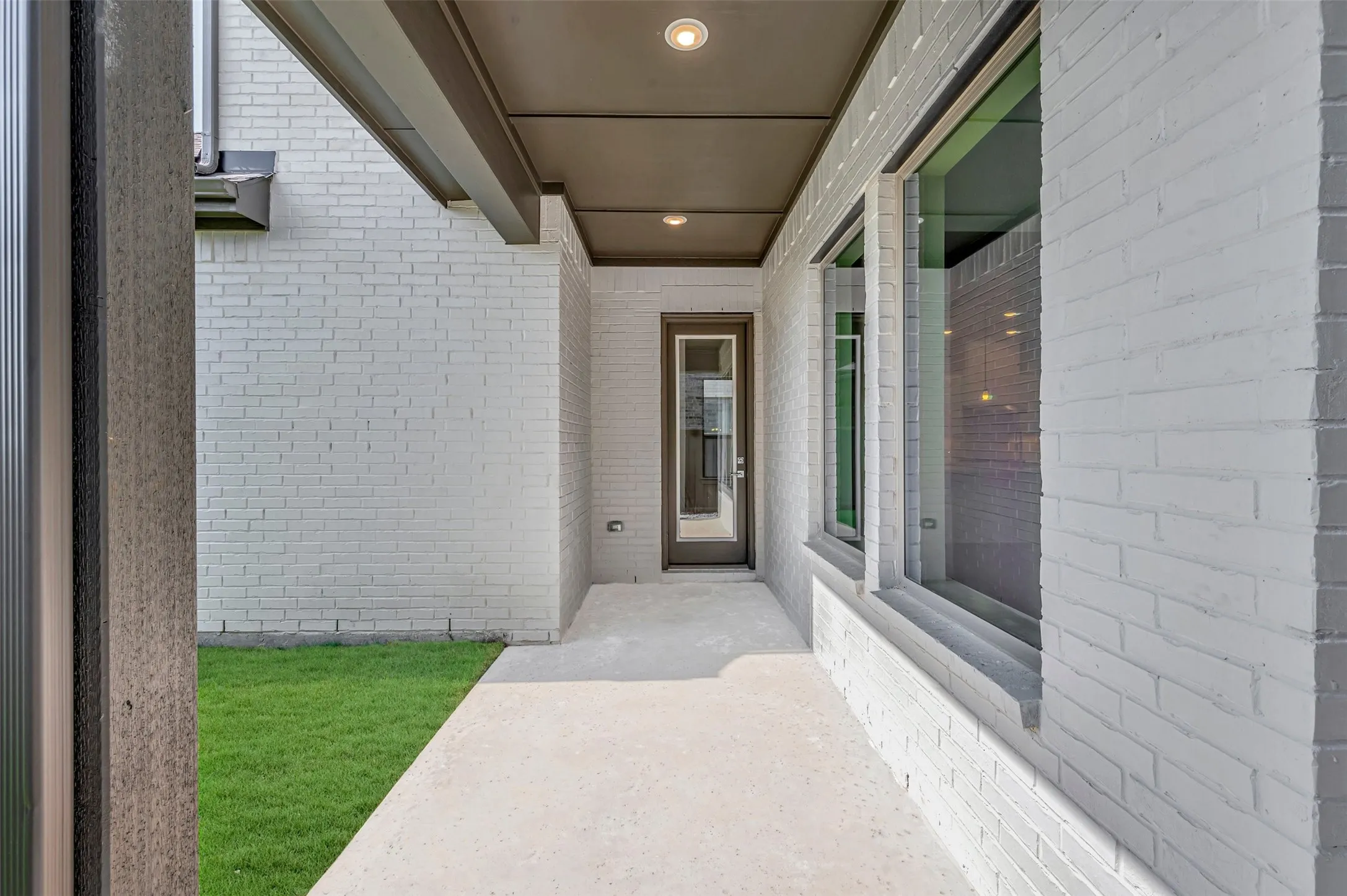 Single Family Residence For Sale in Ellis County , 3742 Long Stem Street, Venus, Texas 76084, 3 Bedroom, 3 Bathroom, 2 Garage spaces, 2,240 Sqft, built in 2026, mls#21252169, Real Estate Agent in Venus, Homes For Sale in Ellis county, Homes For Sale in Venus, Realtor in Venus Texas, Real Estate Brokerage Independent Realty Texas, Luminita Cordes Realtor