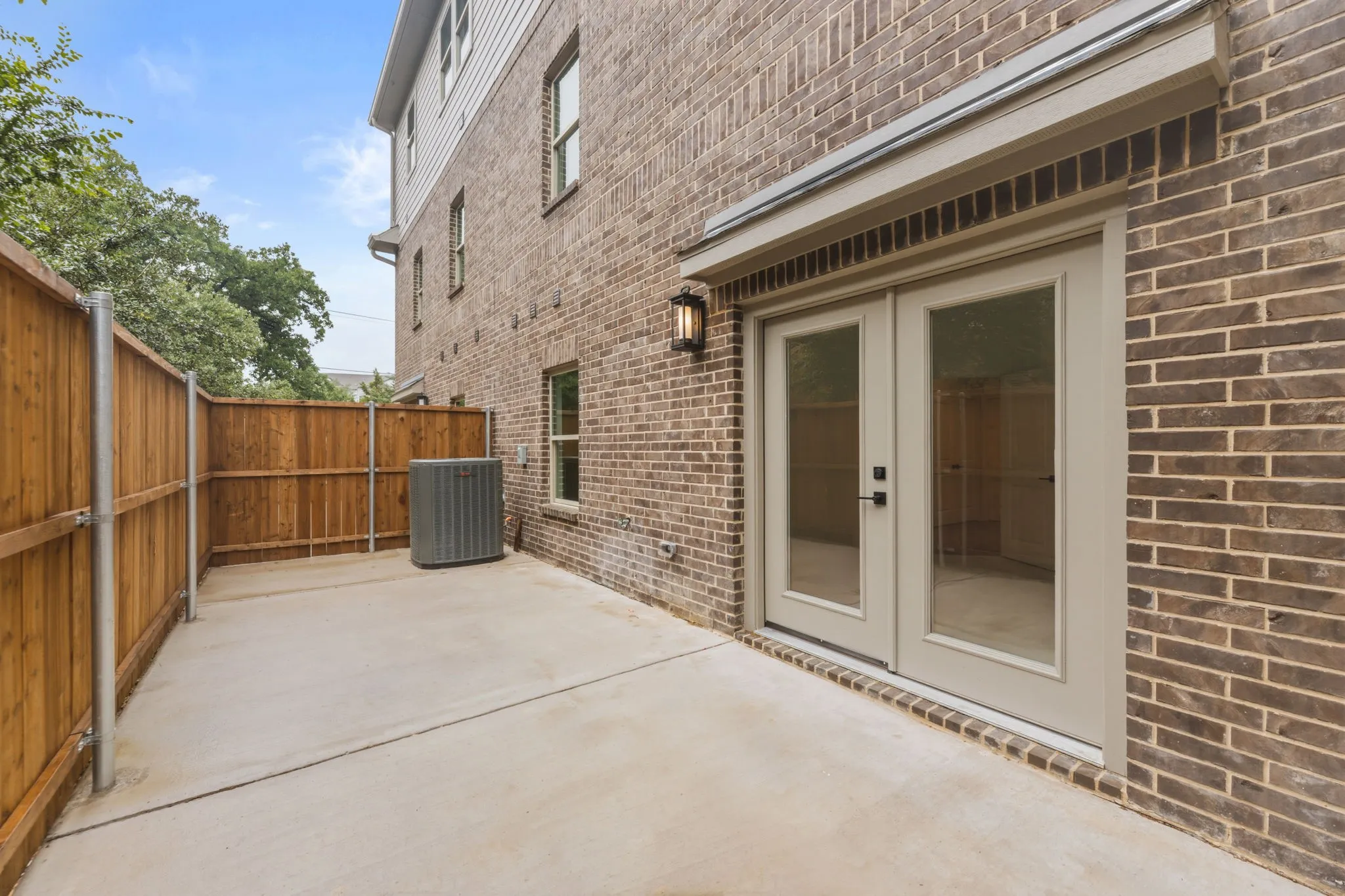 Townhouse For Sale in Denton County , 2186 Southwick Drive, Lewisville, Texas 75067, 4 Bedroom, 3 Bathroom, 2 Garage spaces, 2,763 Sqft, built in 2026, New Construction - Complete, mls#21238777, Real Estate Agent in Lewisville, Homes For Sale in Denton county, Homes For Sale in Lewisville, Realtor in Lewisville Texas, Real Estate Brokerage Independent Realty Texas, Luminita Cordes Realtor