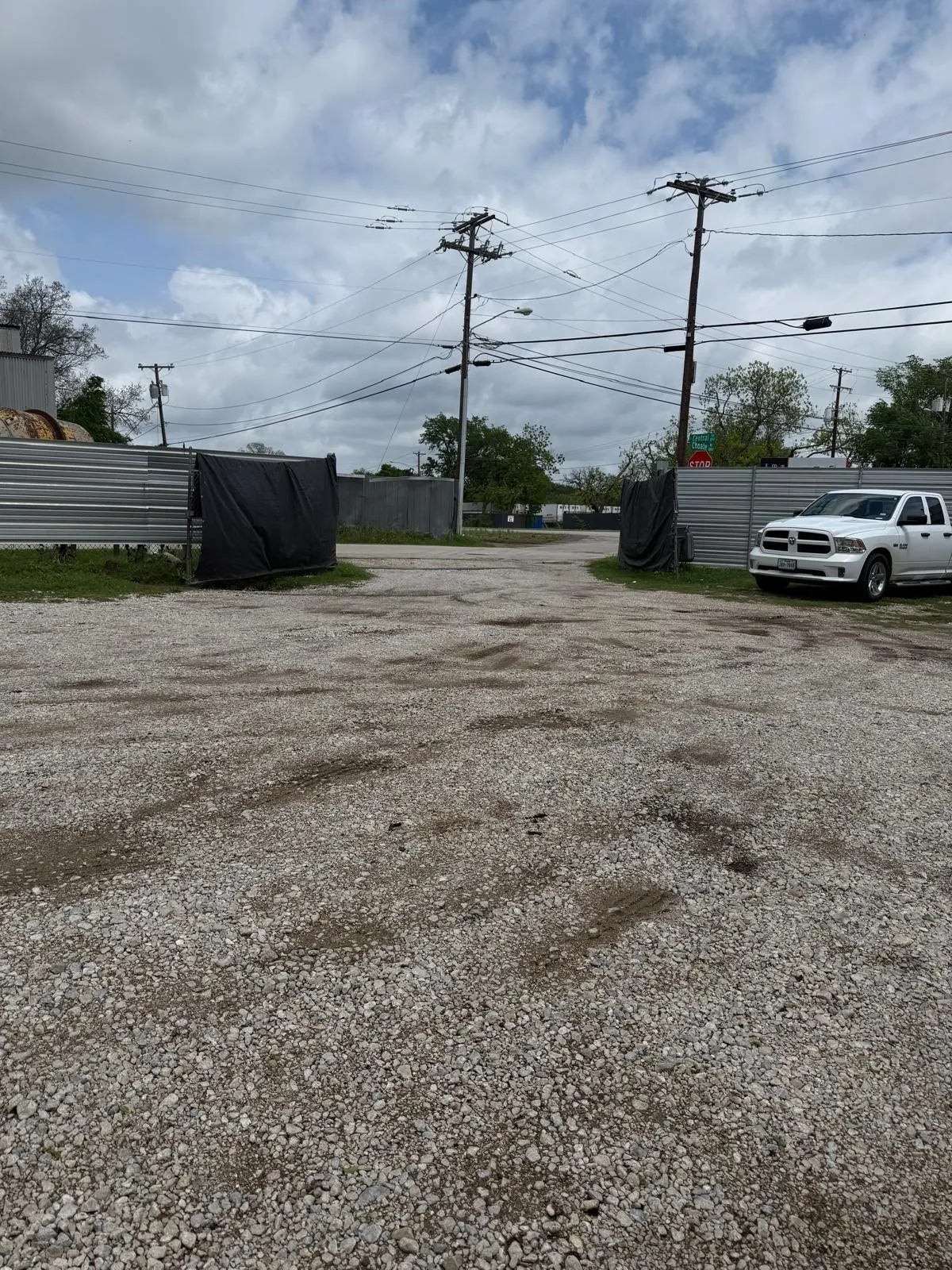 Industrial For Sale in Dallas County , 9505 S Central Expressway, Dallas, Texas 75241, 0, 0, Garage spaces, 0 Sqft, built in 1930, Preowned, Price $2,200,000, mls#21252235, Real Estate Agent in Dallas, Homes For Sale in Dallas county, Homes For Sale in Dallas, Realtor in Dallas Texas, Real Estate Brokerage Independent Realty Texas, Luminita Cordes Realtor