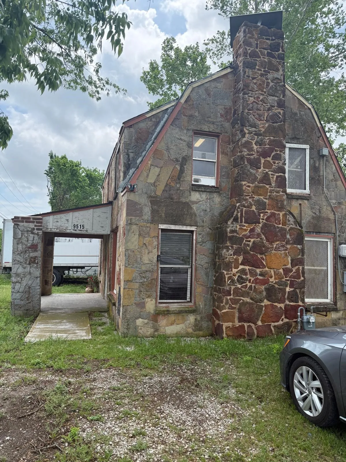 Industrial For Sale in Dallas County , 9505 S Central Expressway, Dallas, Texas 75241, 0, 0, Garage spaces, 0 Sqft, built in 1930, Preowned, Price $2,200,000, mls#21252235, Real Estate Agent in Dallas, Homes For Sale in Dallas county, Homes For Sale in Dallas, Realtor in Dallas Texas, Real Estate Brokerage Independent Realty Texas, Luminita Cordes Realtor