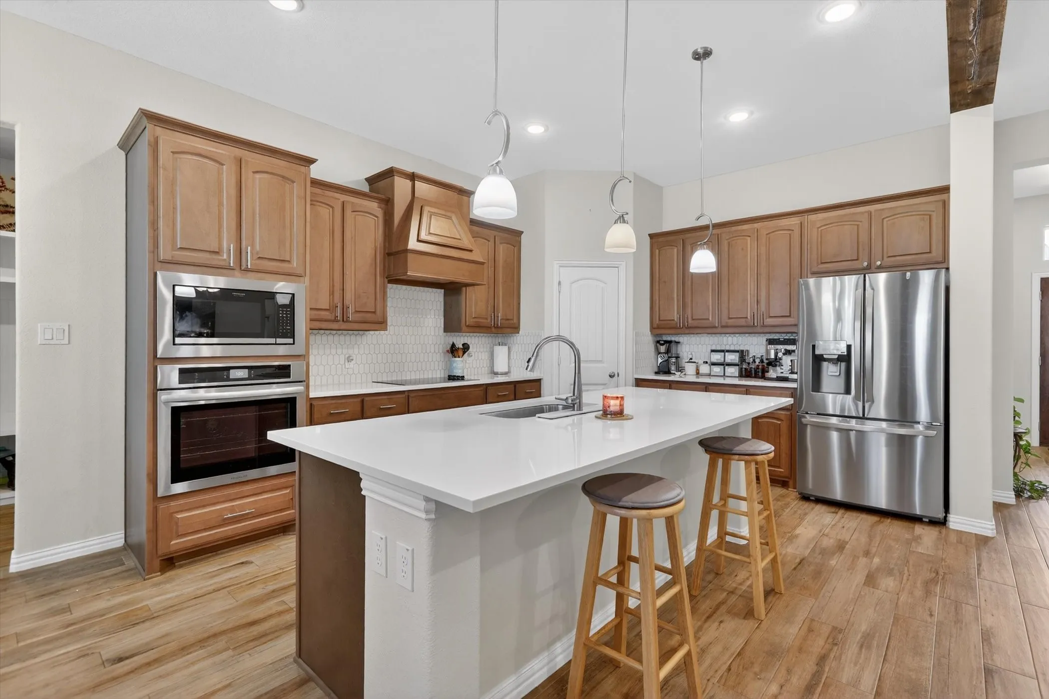 Single Family Residence For Sale in Johnson County , 6908 Scarlett Way, Godley, Texas 76044, 4 Bedroom, 3 Bathroom, 3 Garage spaces, 2,715 Sqft, built in 2022, Preowned, mls#21245126, Real Estate Agent in Godley, Homes For Sale in Johnson county, Homes For Sale in Godley, Realtor in Godley Texas, Real Estate Brokerage Independent Realty Texas, Luminita Cordes Realtor