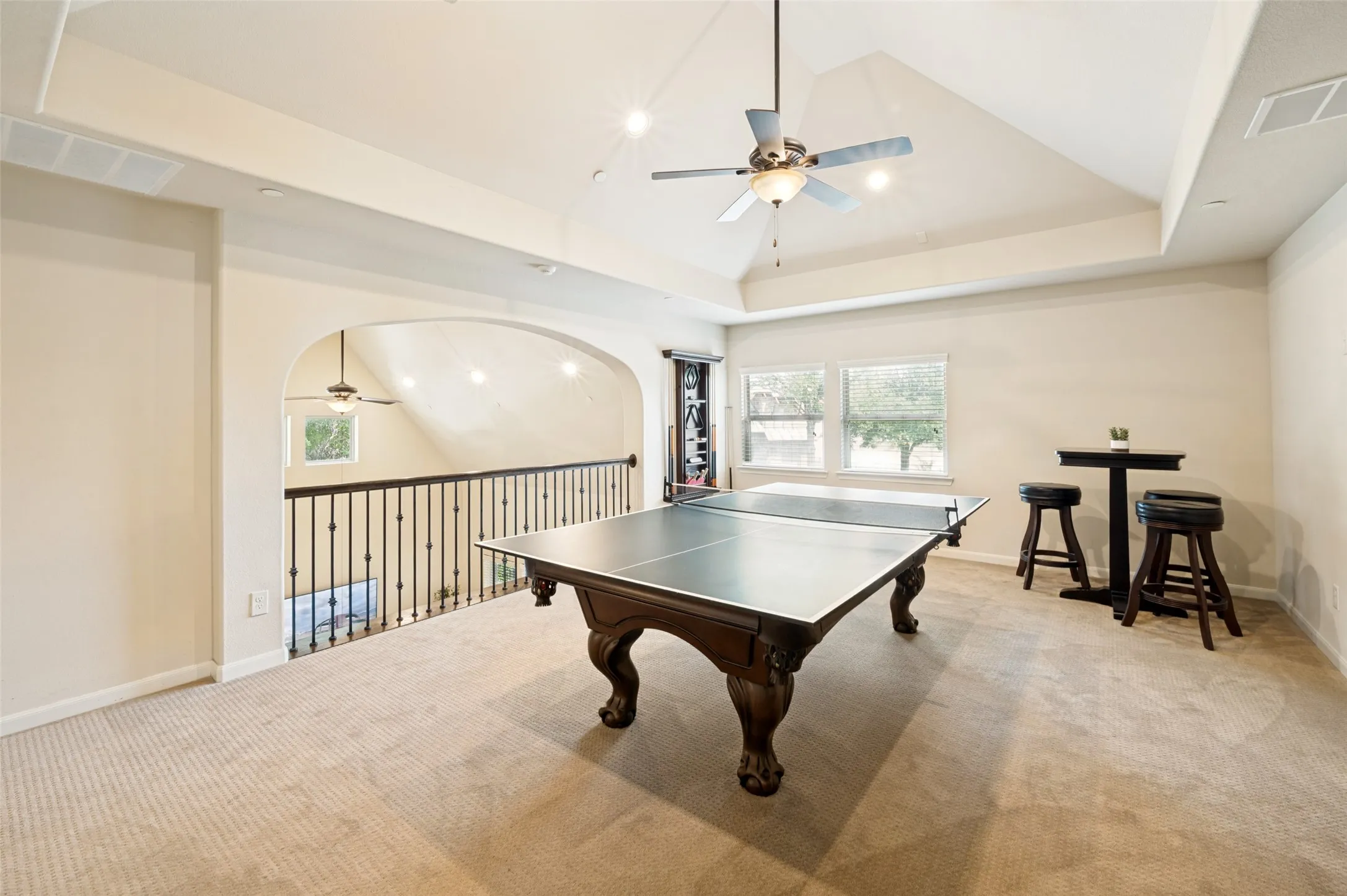 Large game room (2nd floor)