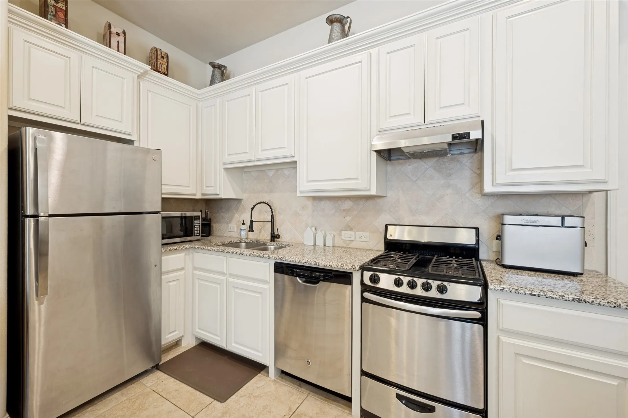 ADU full kitchen (main floor)