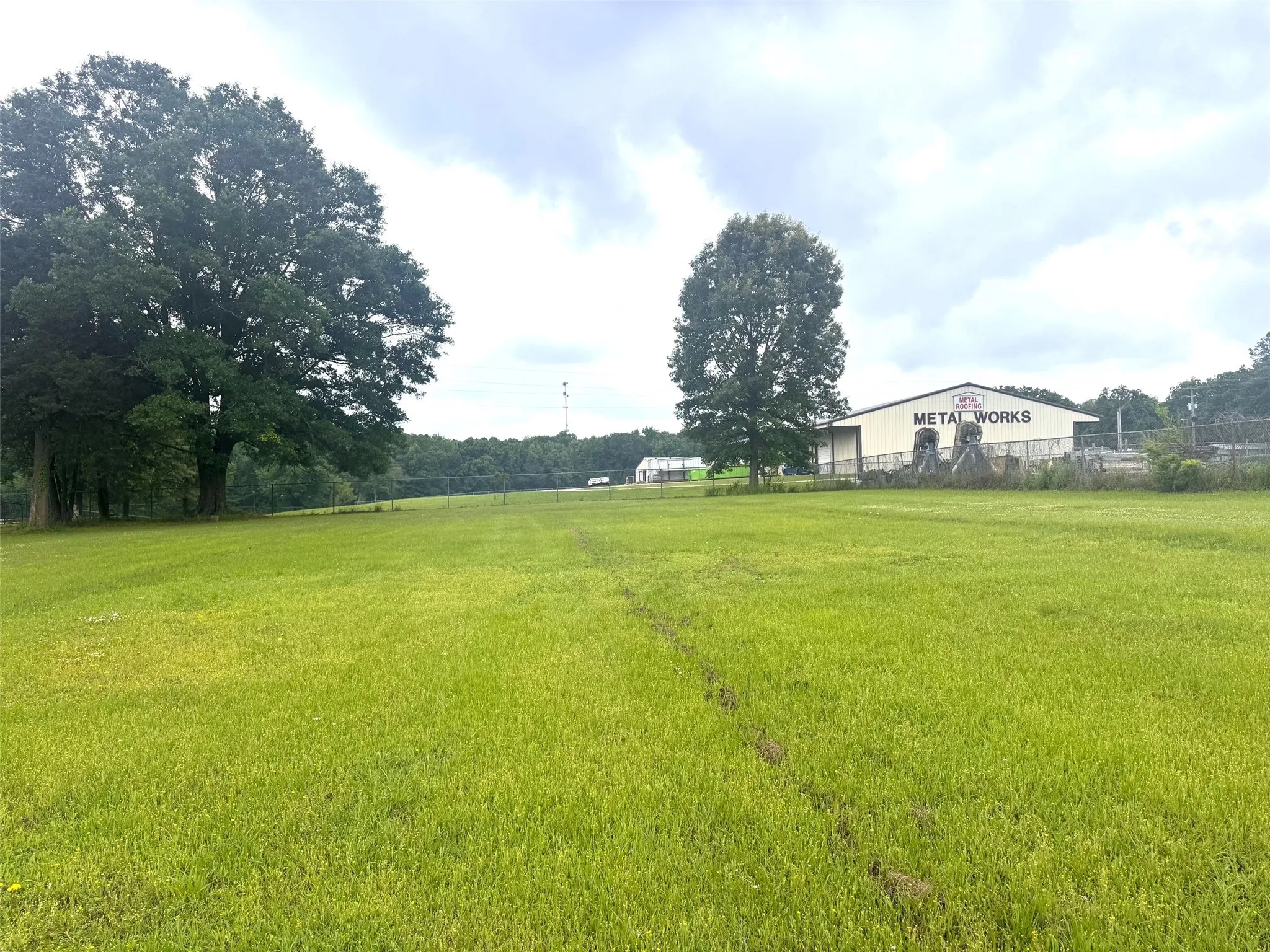 Unimproved Land For Sale in Titus County , 718 E 16th St., Mt Pleasant, Texas 75455, 0, 0, Garage spaces, 0 Sqft, built in 0, Preowned, Price $199,000, mls#21247850, Real Estate Agent in Mt Pleasant, Homes For Sale in Titus county, Homes For Sale in Mt Pleasant, Realtor in Mt Pleasant Texas, Real Estate Brokerage Independent Realty Texas, Luminita Cordes Realtor