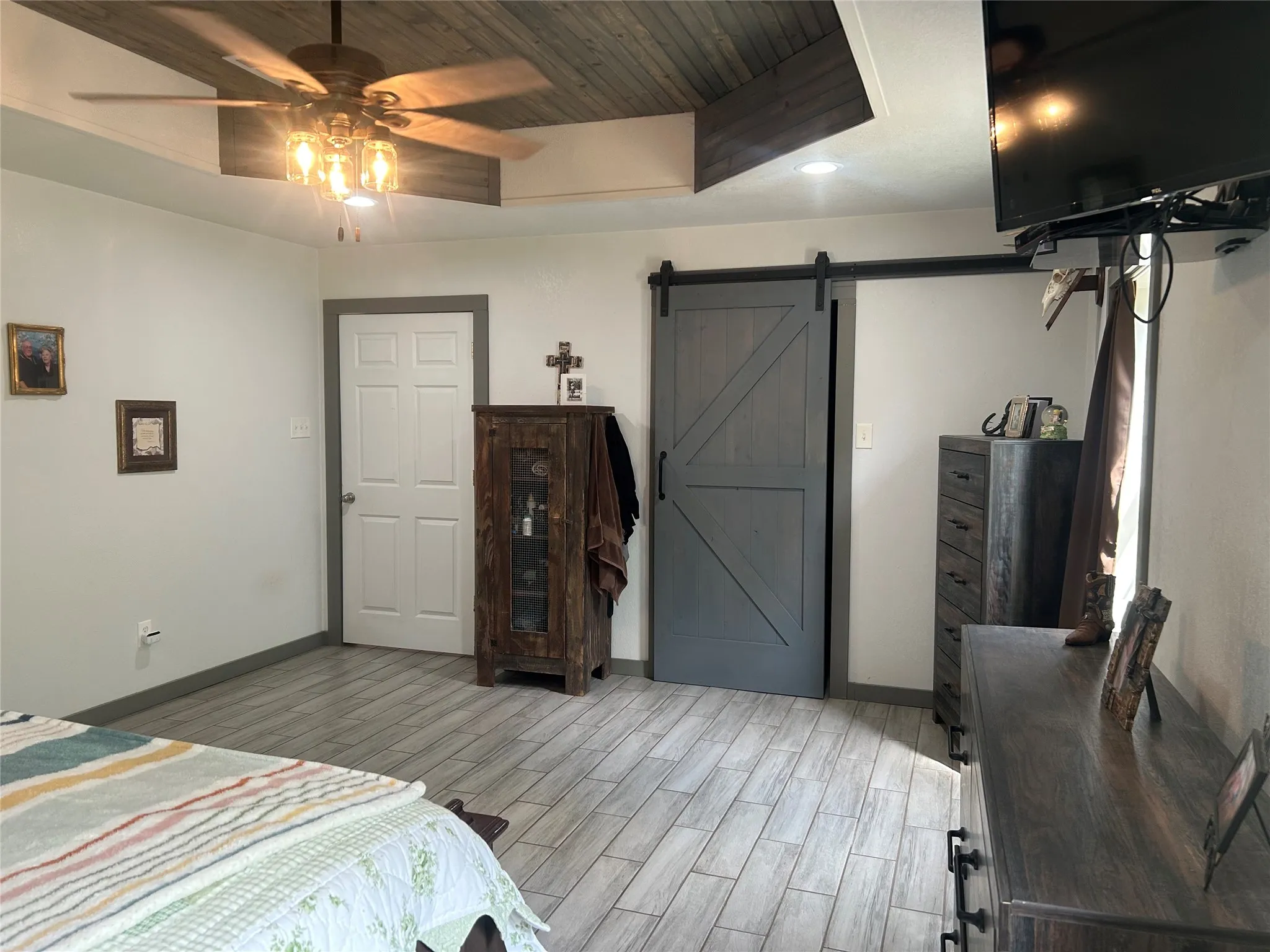 Single Family Residence For Sale in Limestone County , 190 Private Road 5825A, Groesbeck, Texas 76642, 3 Bedroom, 3 Bathroom, 2 Garage spaces, 2,400 Sqft, built in 2021, New Construction - Complete, mls#21252280, Real Estate Agent in Groesbeck, Homes For Sale in Limestone county, Homes For Sale in Groesbeck, Realtor in Groesbeck Texas, Real Estate Brokerage Independent Realty Texas, Luminita Cordes Realtor
