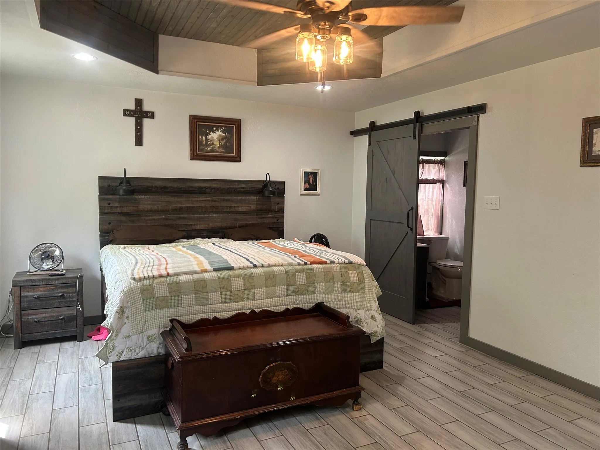 Single Family Residence For Sale in Limestone County , 190 Private Road 5825A, Groesbeck, Texas 76642, 3 Bedroom, 3 Bathroom, 2 Garage spaces, 2,400 Sqft, built in 2021, New Construction - Complete, mls#21252280, Real Estate Agent in Groesbeck, Homes For Sale in Limestone county, Homes For Sale in Groesbeck, Realtor in Groesbeck Texas, Real Estate Brokerage Independent Realty Texas, Luminita Cordes Realtor