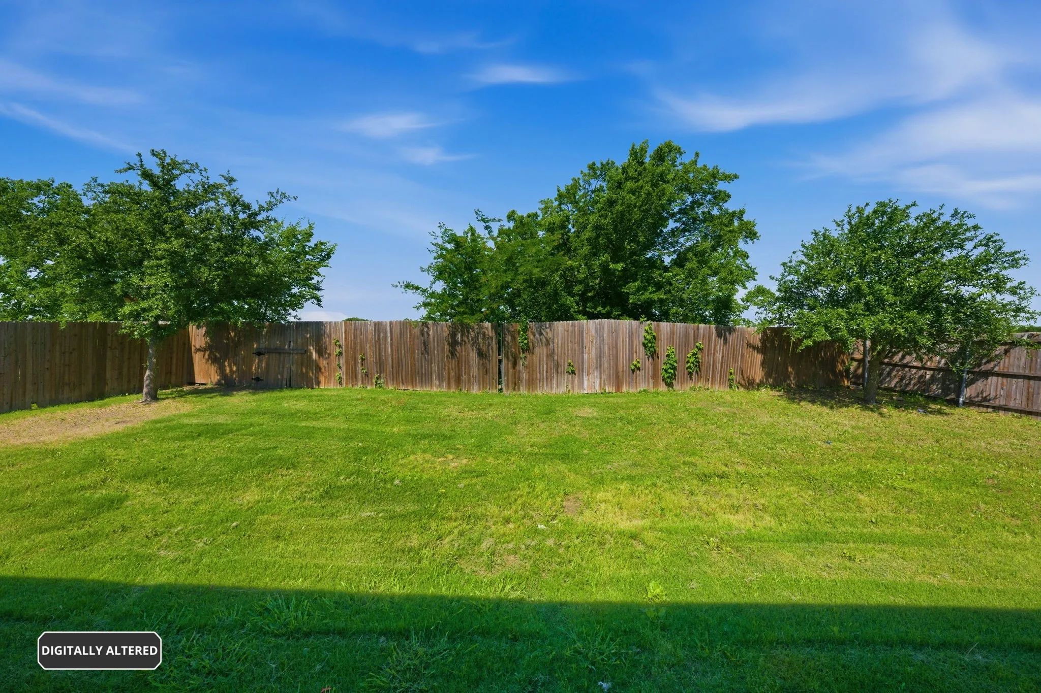 Single Family Residence For Sale in Collin County , 1413 N Houston Street, Royse City, Texas 75189, 4 Bedroom, 2 Bathroom, 2 Garage spaces, 1,829 Sqft, built in 2015, Preowned, mls#21252230, Real Estate Agent in Royse City, Homes For Sale in Collin county, Homes For Sale in Royse City, Realtor in Royse City Texas, Real Estate Brokerage Independent Realty Texas, Luminita Cordes Realtor
