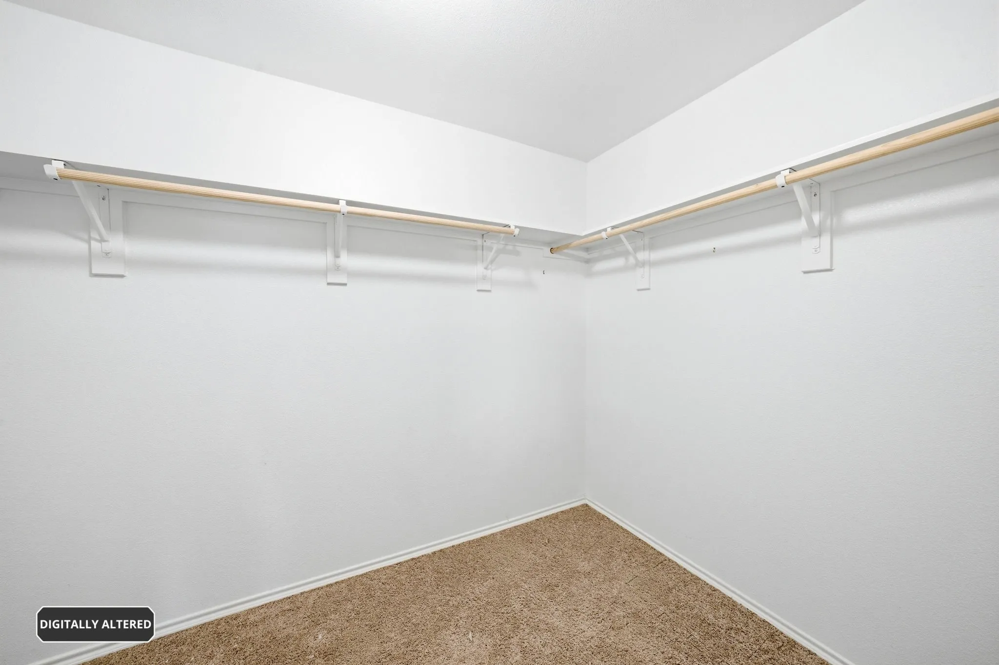 Spacious Walk in closet