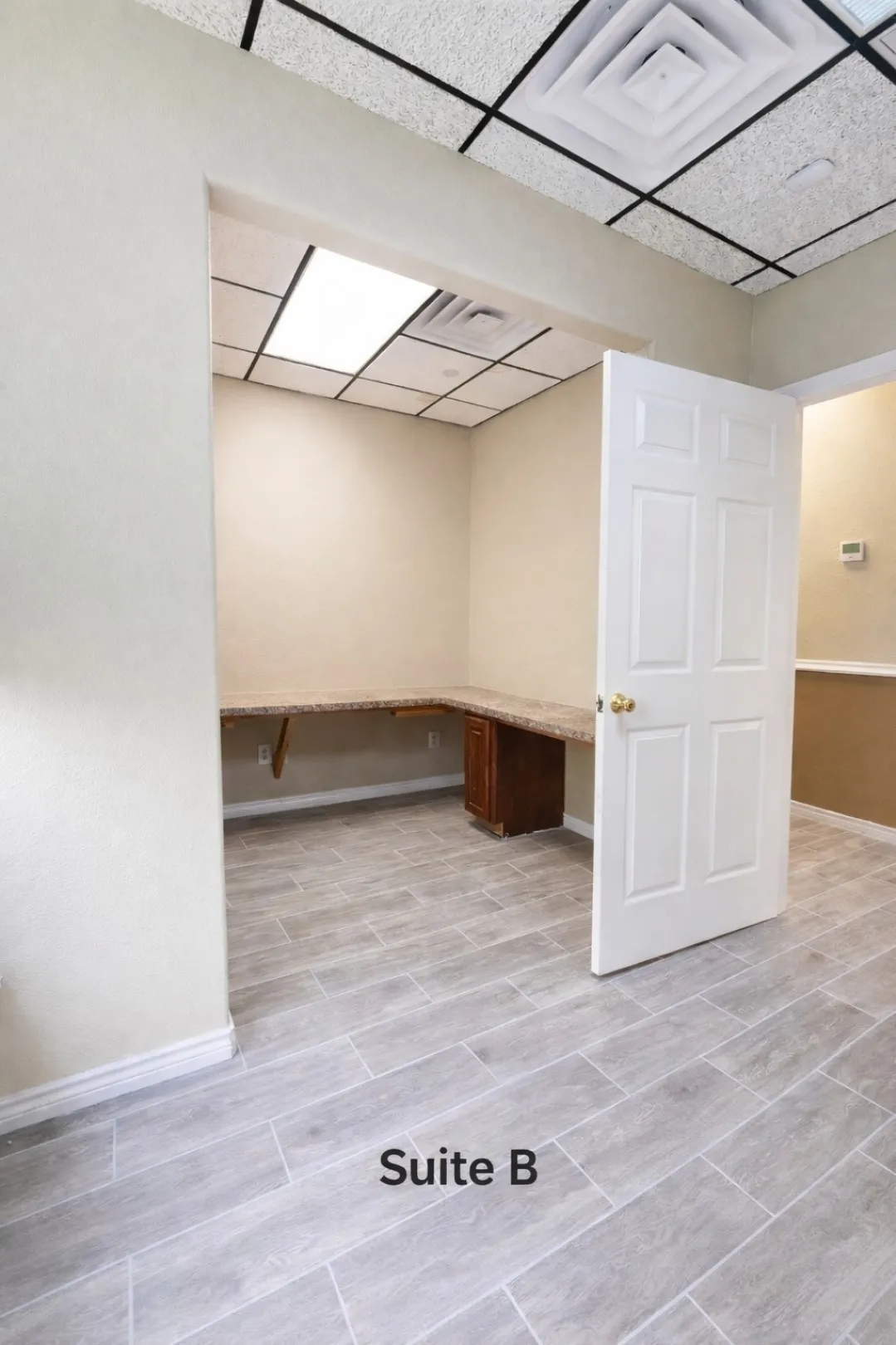 Office For Rent in Dallas County , 3401 Express Drive B, Garland, Texas 75041, 0, 0, Garage spaces, 0 Sqft, built in 1985, Preowned, mls#21252314, Real Estate Agent in Garland, Homes For Rent in Dallas county, Homes For Rent in Garland, Realtor in Garland Texas, Real Estate Brokerage Independent Realty Texas, Luminita Cordes Realtor