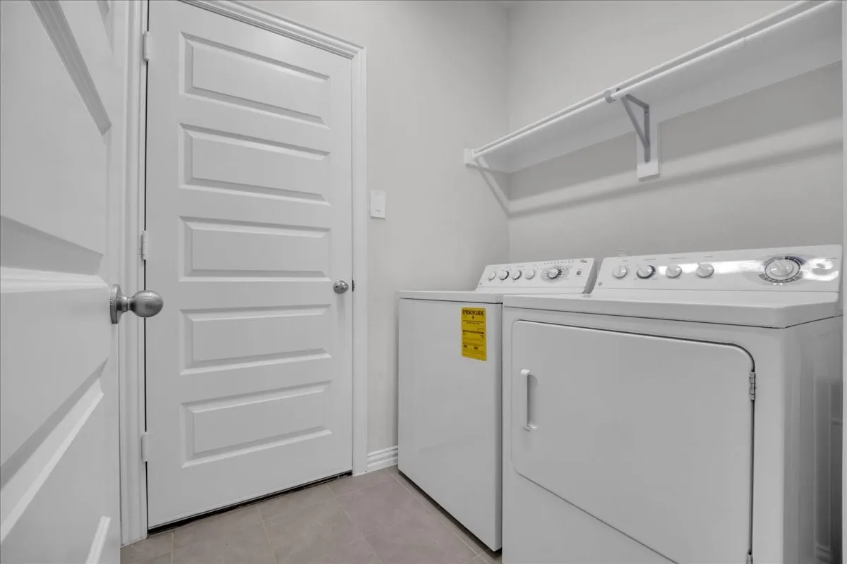 Single Family Residence For Sale in Kaufman County , 1408 Crossford Trail, Forney, Texas 75126, 3 Bedroom, 2 Bathroom, 2 Garage spaces, 1,671 Sqft, built in 2022, mls#21248093, Real Estate Agent in Forney, Homes For Sale in Kaufman county, Homes For Sale in Forney, Realtor in Forney Texas, Real Estate Brokerage Independent Realty Texas, Luminita Cordes Realtor