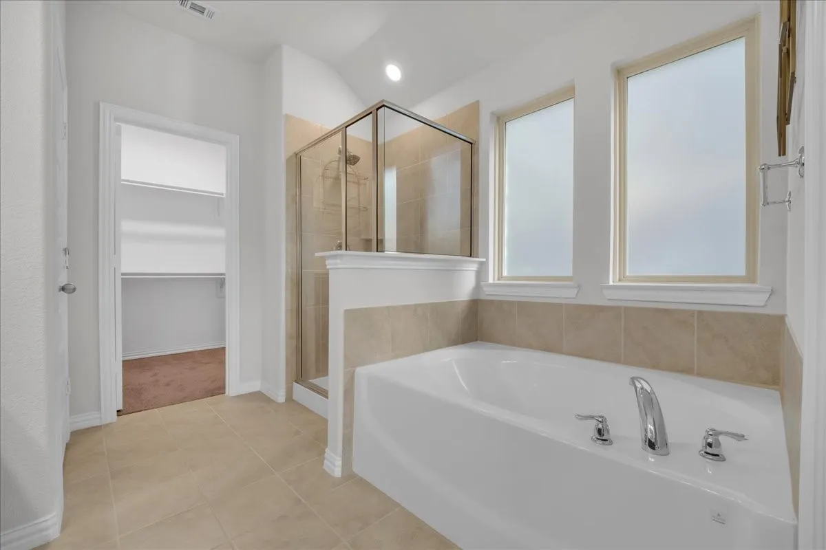 Single Family Residence For Sale in Kaufman County , 1408 Crossford Trail, Forney, Texas 75126, 3 Bedroom, 2 Bathroom, 2 Garage spaces, 1,671 Sqft, built in 2022, mls#21248093, Real Estate Agent in Forney, Homes For Sale in Kaufman county, Homes For Sale in Forney, Realtor in Forney Texas, Real Estate Brokerage Independent Realty Texas, Luminita Cordes Realtor
