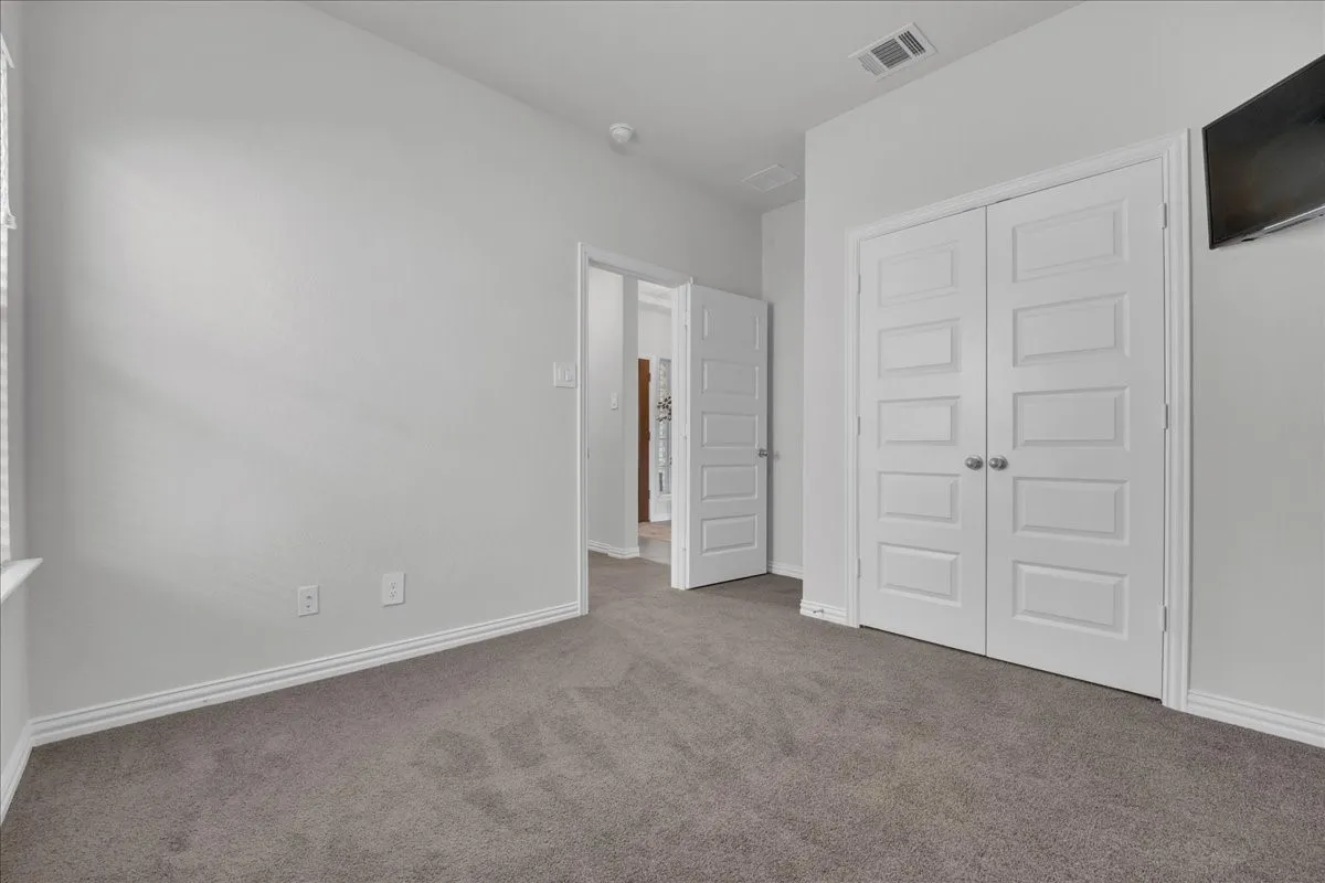 Single Family Residence For Sale in Kaufman County , 1408 Crossford Trail, Forney, Texas 75126, 3 Bedroom, 2 Bathroom, 2 Garage spaces, 1,671 Sqft, built in 2022, mls#21248093, Real Estate Agent in Forney, Homes For Sale in Kaufman county, Homes For Sale in Forney, Realtor in Forney Texas, Real Estate Brokerage Independent Realty Texas, Luminita Cordes Realtor