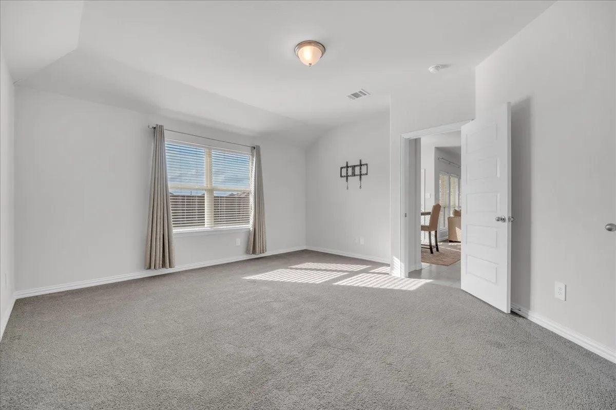 Single Family Residence For Sale in Kaufman County , 1408 Crossford Trail, Forney, Texas 75126, 3 Bedroom, 2 Bathroom, 2 Garage spaces, 1,671 Sqft, built in 2022, mls#21248093, Real Estate Agent in Forney, Homes For Sale in Kaufman county, Homes For Sale in Forney, Realtor in Forney Texas, Real Estate Brokerage Independent Realty Texas, Luminita Cordes Realtor