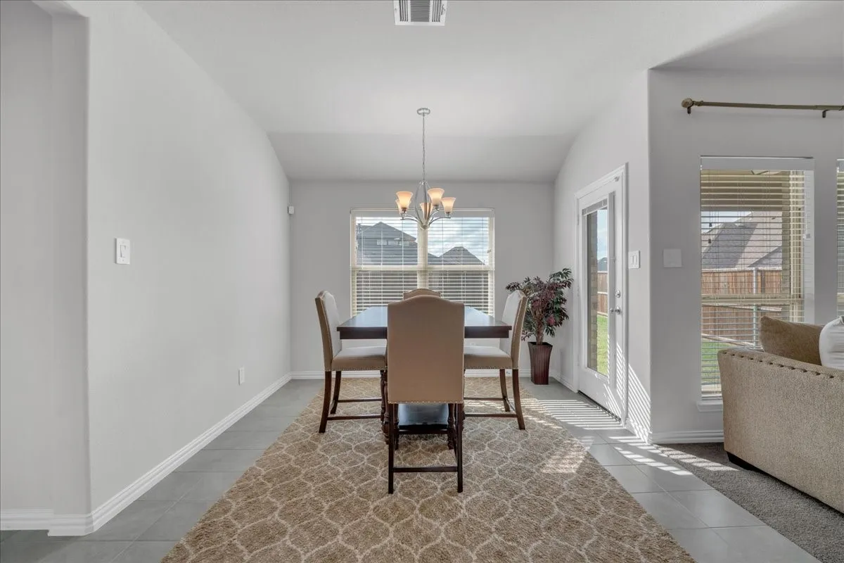 Single Family Residence For Sale in Kaufman County , 1408 Crossford Trail, Forney, Texas 75126, 3 Bedroom, 2 Bathroom, 2 Garage spaces, 1,671 Sqft, built in 2022, mls#21248093, Real Estate Agent in Forney, Homes For Sale in Kaufman county, Homes For Sale in Forney, Realtor in Forney Texas, Real Estate Brokerage Independent Realty Texas, Luminita Cordes Realtor