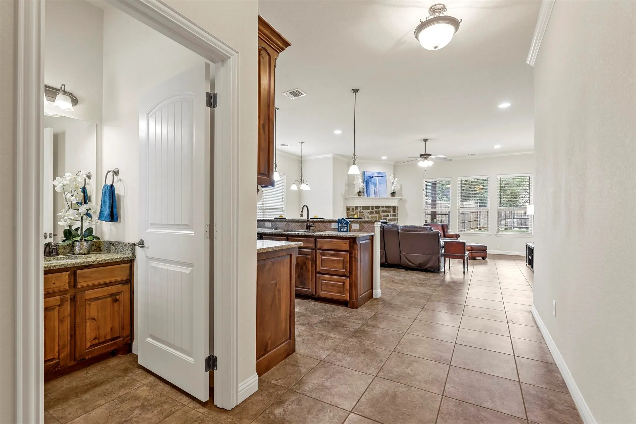 Single Family Residence For Sale in Hood County , 210 Donna Circle, Granbury, Texas 76049, 3 Bedrooms, 3 Bathrooms, 2 Garage spaces, 2,045 Sqft, built in 2016, Preowned, Price $325,000, mls#21245297, Real Estate Agent in Granbury, Homes For Sale in Hood county, Homes For Sale in Granbury, Realtor in Granbury Texas, Real Estate Brokerage Independent Realty Texas, Luminita Cordes Realtor