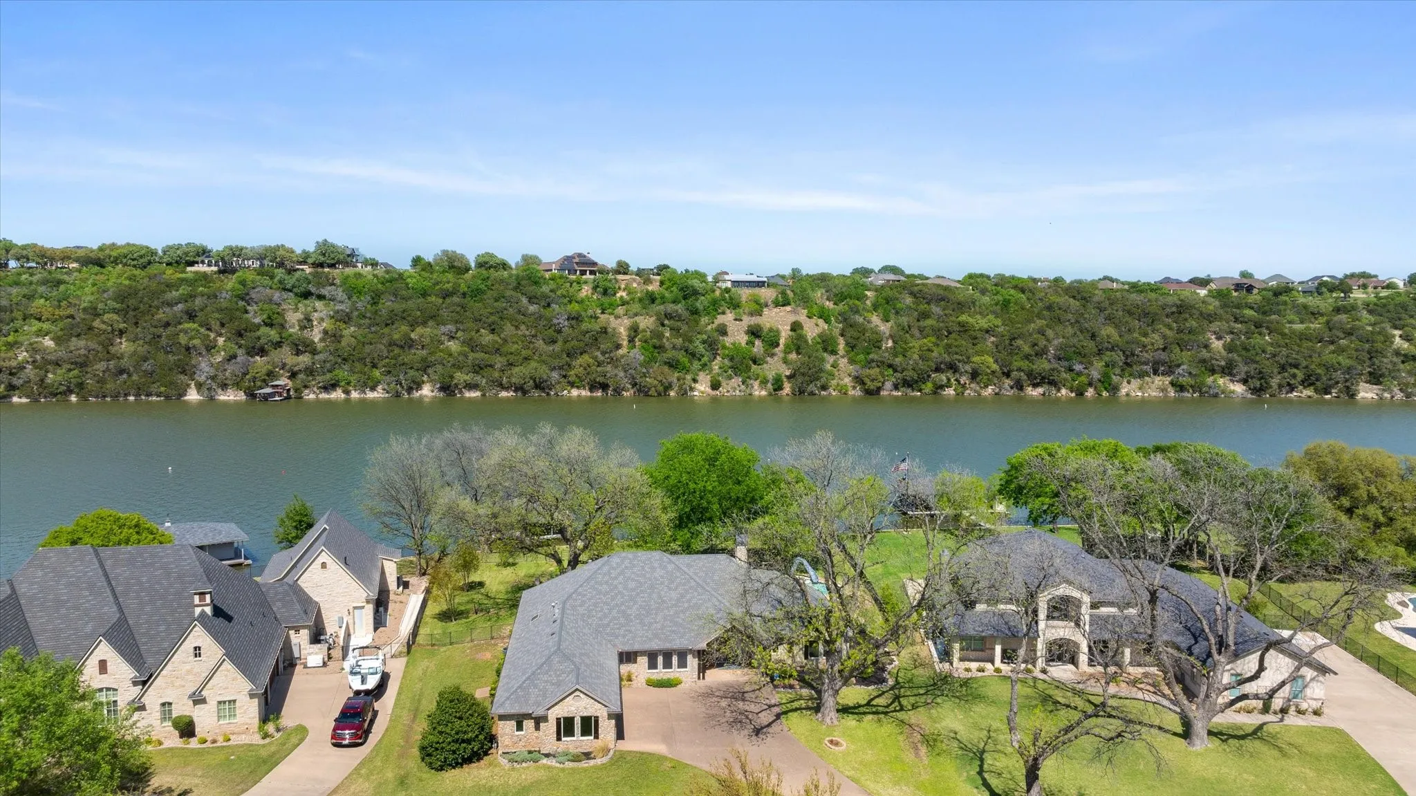 Single Family Residence For Sale in Hood County , 1302 E Baja Court, Granbury, Texas 76048, 3 Bedroom, 4 Bathroom, 3 Garage spaces, 3,523 Sqft, built in 1999, mls#21251929, Real Estate Agent in Granbury, Homes For Sale in Hood county, Homes For Sale in Granbury, Realtor in Granbury Texas, Real Estate Brokerage Independent Realty Texas, Luminita Cordes Realtor