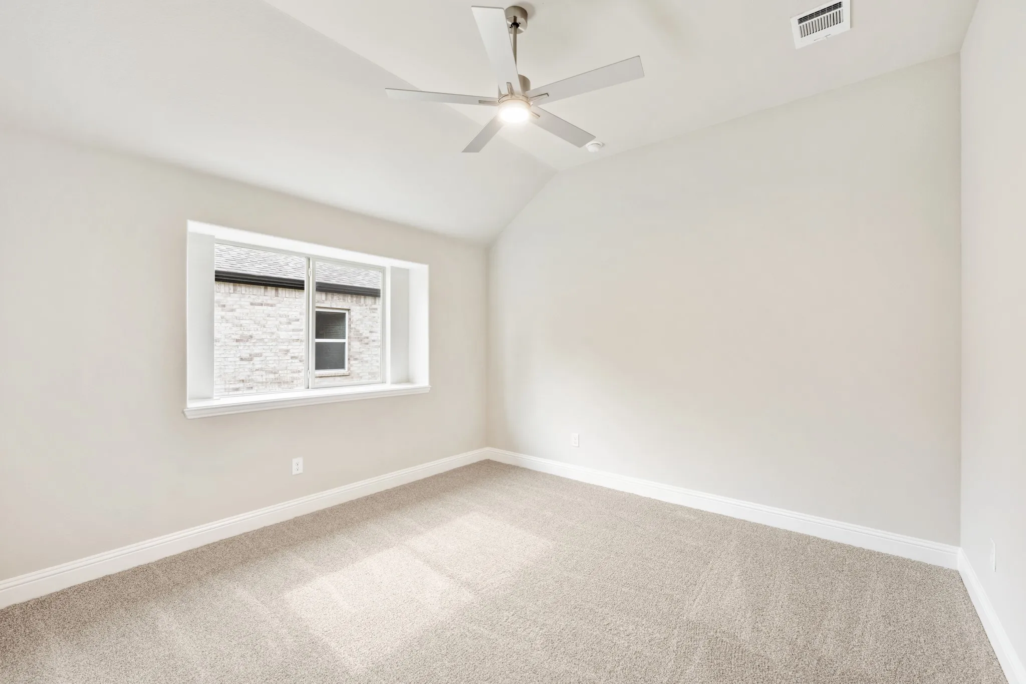 Single Family Residence For Sale in Fannin County , 1210 Anderson Drive, Trenton, Texas 75490, 4 Bedroom, 2 Bathroom, 2 Garage spaces, 2,243 Sqft, built in 2026, New Construction - Complete, mls#21252335, Real Estate Agent in Trenton, Homes For Sale in Fannin county, Homes For Sale in Trenton, Realtor in Trenton Texas, Real Estate Brokerage Independent Realty Texas, Luminita Cordes Realtor