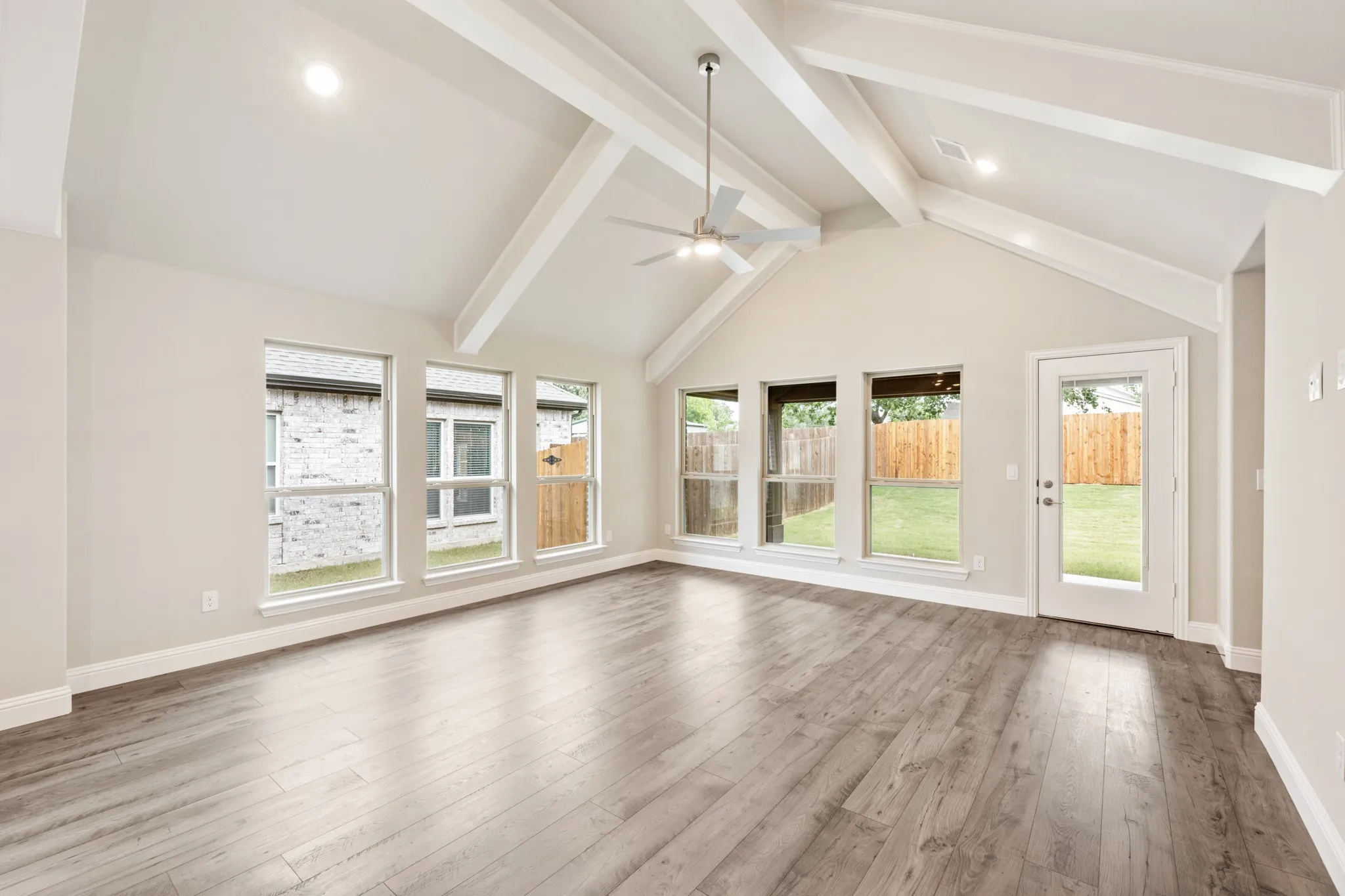 Single Family Residence For Sale in Fannin County , 1210 Anderson Drive, Trenton, Texas 75490, 4 Bedroom, 2 Bathroom, 2 Garage spaces, 2,243 Sqft, built in 2026, New Construction - Complete, mls#21252335, Real Estate Agent in Trenton, Homes For Sale in Fannin county, Homes For Sale in Trenton, Realtor in Trenton Texas, Real Estate Brokerage Independent Realty Texas, Luminita Cordes Realtor