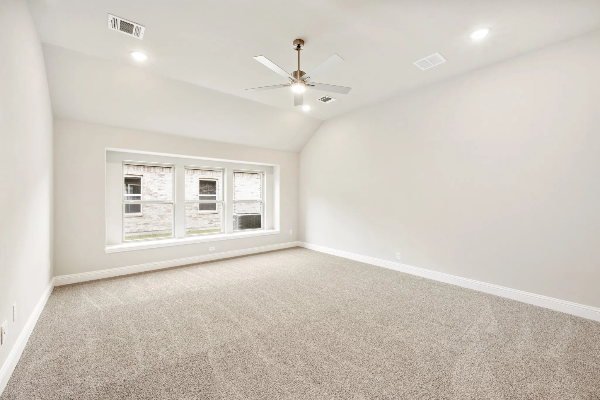 Single Family Residence For Sale in Fannin County , 1210 Anderson Drive, Trenton, Texas 75490, 4 Bedroom, 2 Bathroom, 2 Garage spaces, 2,243 Sqft, built in 2026, New Construction - Complete, mls#21252335, Real Estate Agent in Trenton, Homes For Sale in Fannin county, Homes For Sale in Trenton, Realtor in Trenton Texas, Real Estate Brokerage Independent Realty Texas, Luminita Cordes Realtor