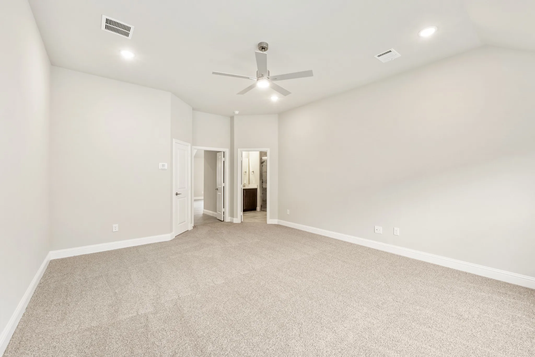 Single Family Residence For Sale in Fannin County , 1210 Anderson Drive, Trenton, Texas 75490, 4 Bedroom, 2 Bathroom, 2 Garage spaces, 2,243 Sqft, built in 2026, New Construction - Complete, mls#21252335, Real Estate Agent in Trenton, Homes For Sale in Fannin county, Homes For Sale in Trenton, Realtor in Trenton Texas, Real Estate Brokerage Independent Realty Texas, Luminita Cordes Realtor