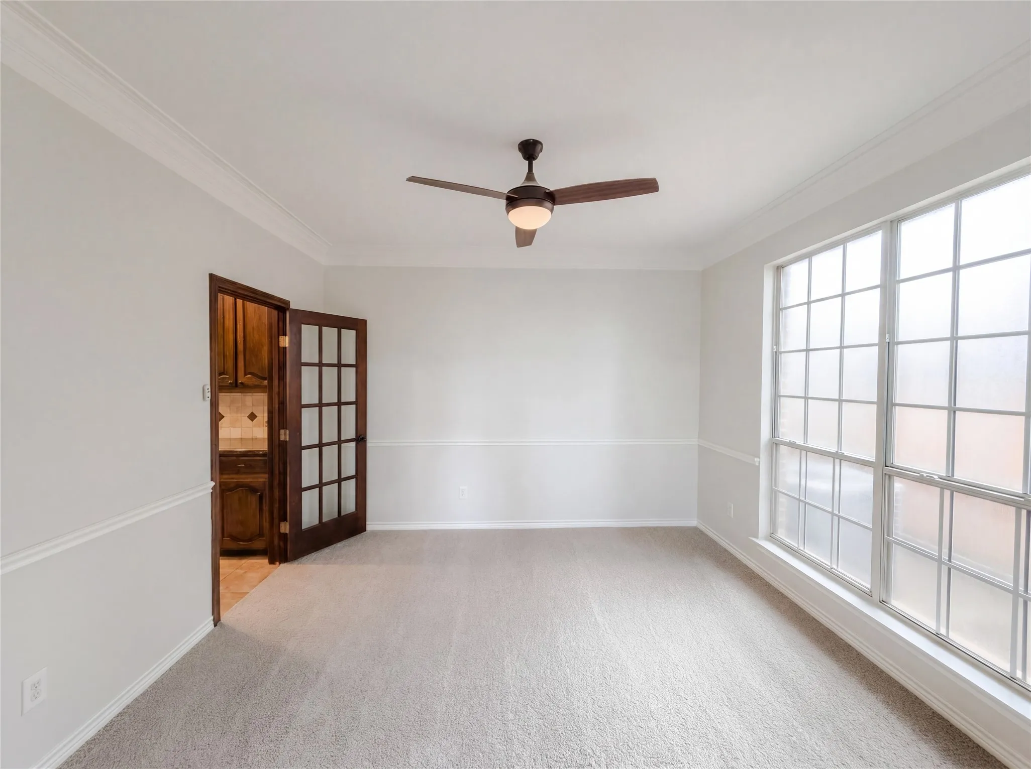 Single Family Residence For Sale in Tarrant County , 1710 Meridian Court, Keller, Texas 76248, 4 Bedroom, 3 Bathroom, 3 Garage spaces, 3,234 Sqft, built in 1998, mls#21251653, Real Estate Agent in Keller, Homes For Sale in Tarrant county, Homes For Sale in Keller, Realtor in Keller Texas, Real Estate Brokerage Independent Realty Texas, Luminita Cordes Realtor