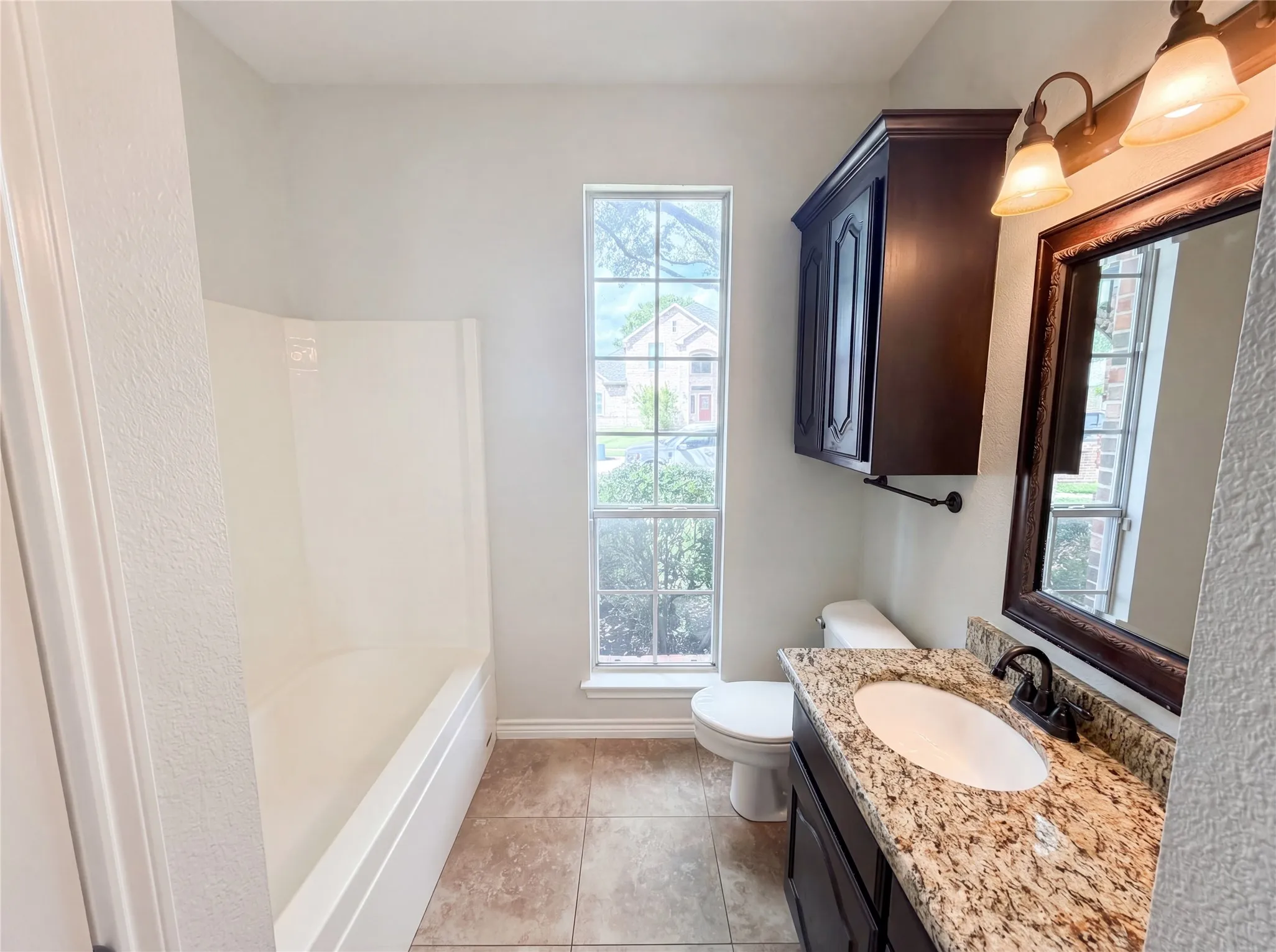 Single Family Residence For Sale in Tarrant County , 1710 Meridian Court, Keller, Texas 76248, 4 Bedroom, 3 Bathroom, 3 Garage spaces, 3,234 Sqft, built in 1998, mls#21251653, Real Estate Agent in Keller, Homes For Sale in Tarrant county, Homes For Sale in Keller, Realtor in Keller Texas, Real Estate Brokerage Independent Realty Texas, Luminita Cordes Realtor