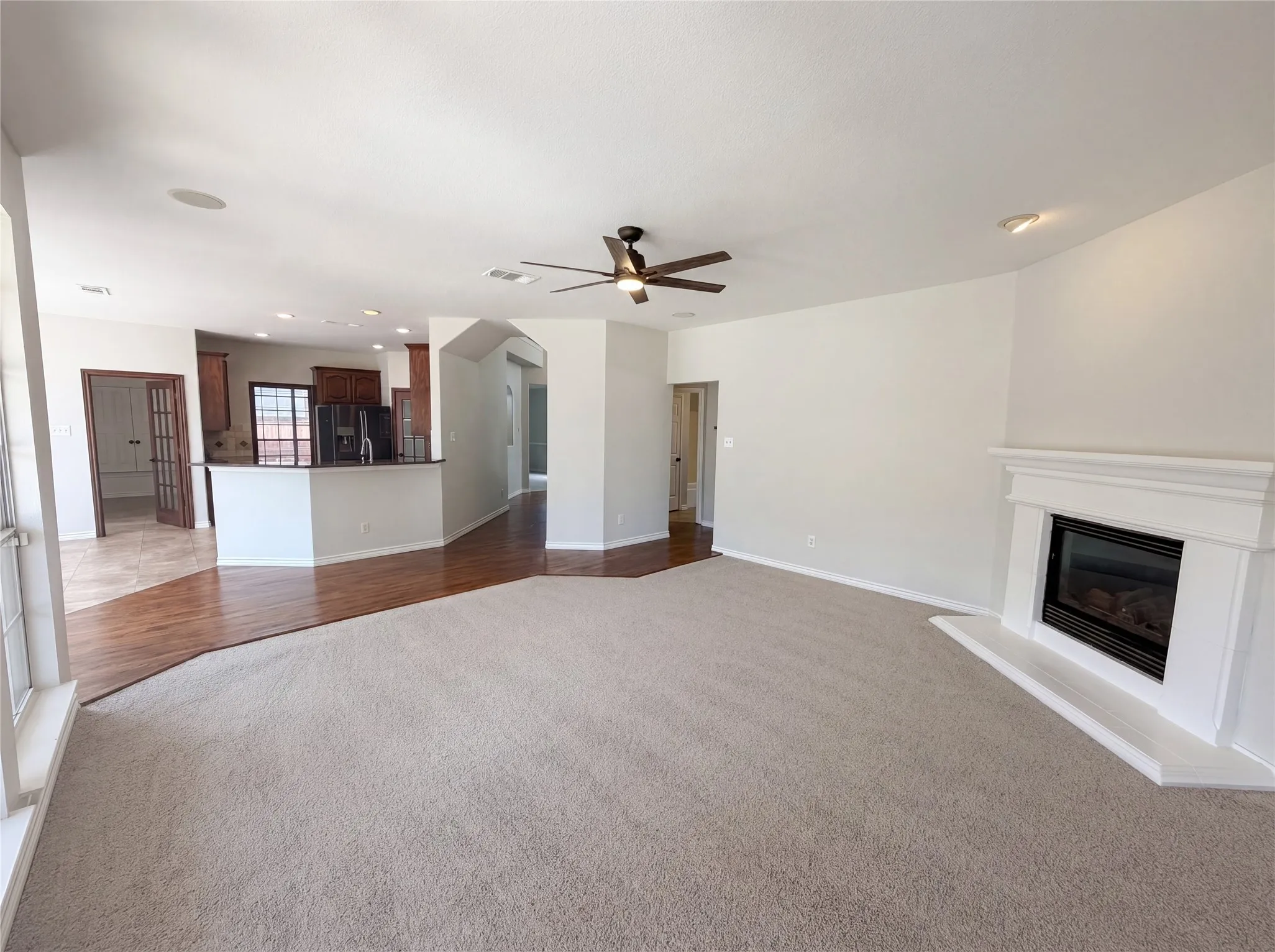Single Family Residence For Sale in Tarrant County , 1710 Meridian Court, Keller, Texas 76248, 4 Bedroom, 3 Bathroom, 3 Garage spaces, 3,234 Sqft, built in 1998, mls#21251653, Real Estate Agent in Keller, Homes For Sale in Tarrant county, Homes For Sale in Keller, Realtor in Keller Texas, Real Estate Brokerage Independent Realty Texas, Luminita Cordes Realtor