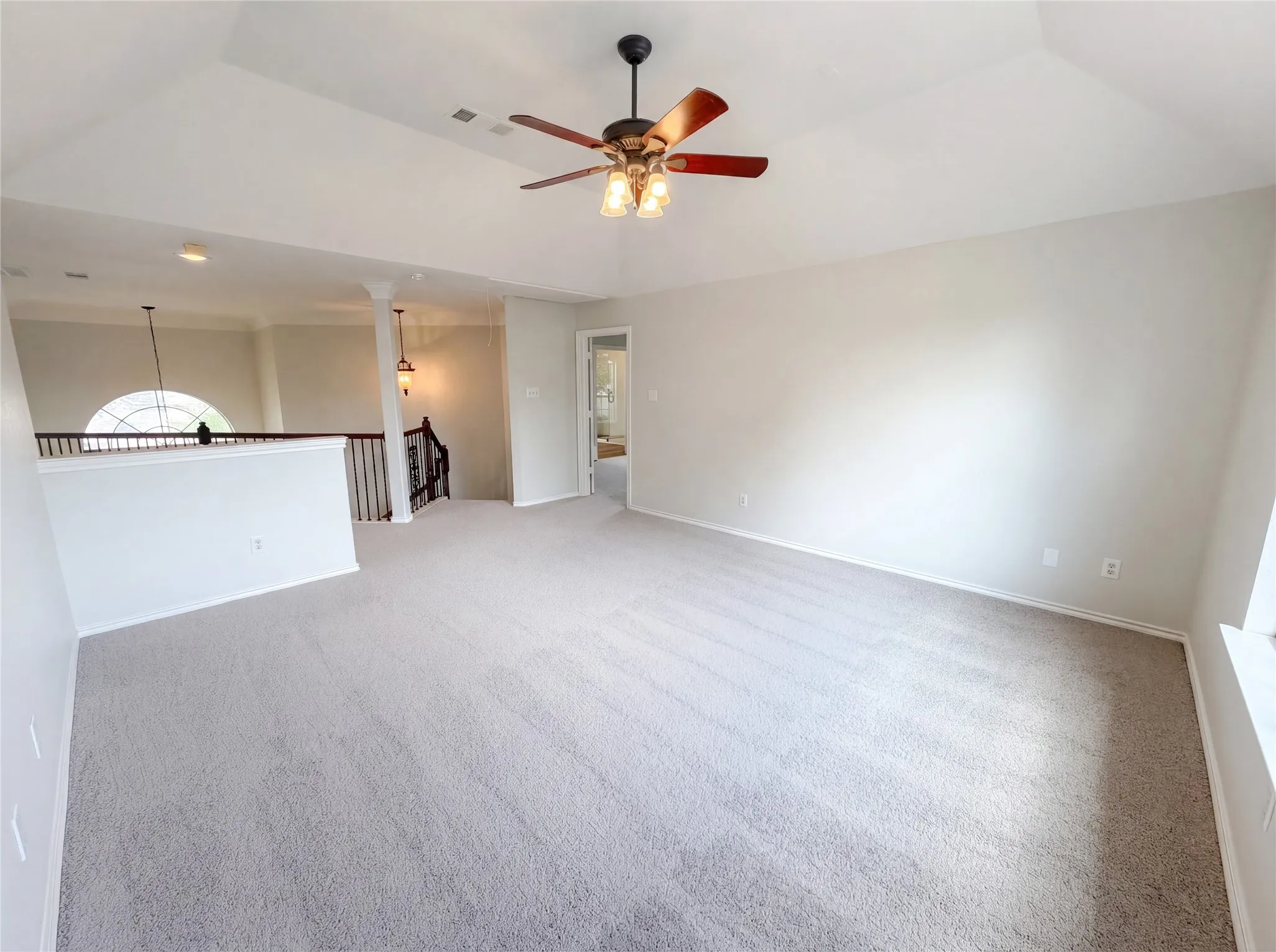 Single Family Residence For Sale in Tarrant County , 1710 Meridian Court, Keller, Texas 76248, 4 Bedroom, 3 Bathroom, 3 Garage spaces, 3,234 Sqft, built in 1998, mls#21251653, Real Estate Agent in Keller, Homes For Sale in Tarrant county, Homes For Sale in Keller, Realtor in Keller Texas, Real Estate Brokerage Independent Realty Texas, Luminita Cordes Realtor