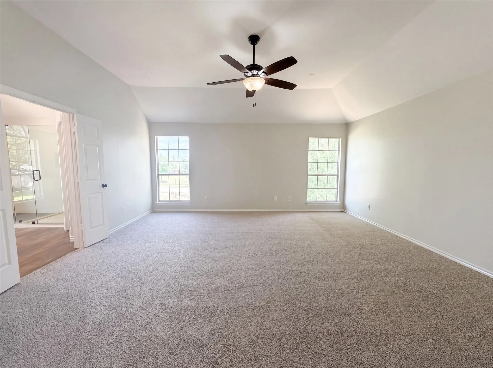 Single Family Residence For Sale in Tarrant County , 1710 Meridian Court, Keller, Texas 76248, 4 Bedroom, 3 Bathroom, 3 Garage spaces, 3,234 Sqft, built in 1998, mls#21251653, Real Estate Agent in Keller, Homes For Sale in Tarrant county, Homes For Sale in Keller, Realtor in Keller Texas, Real Estate Brokerage Independent Realty Texas, Luminita Cordes Realtor