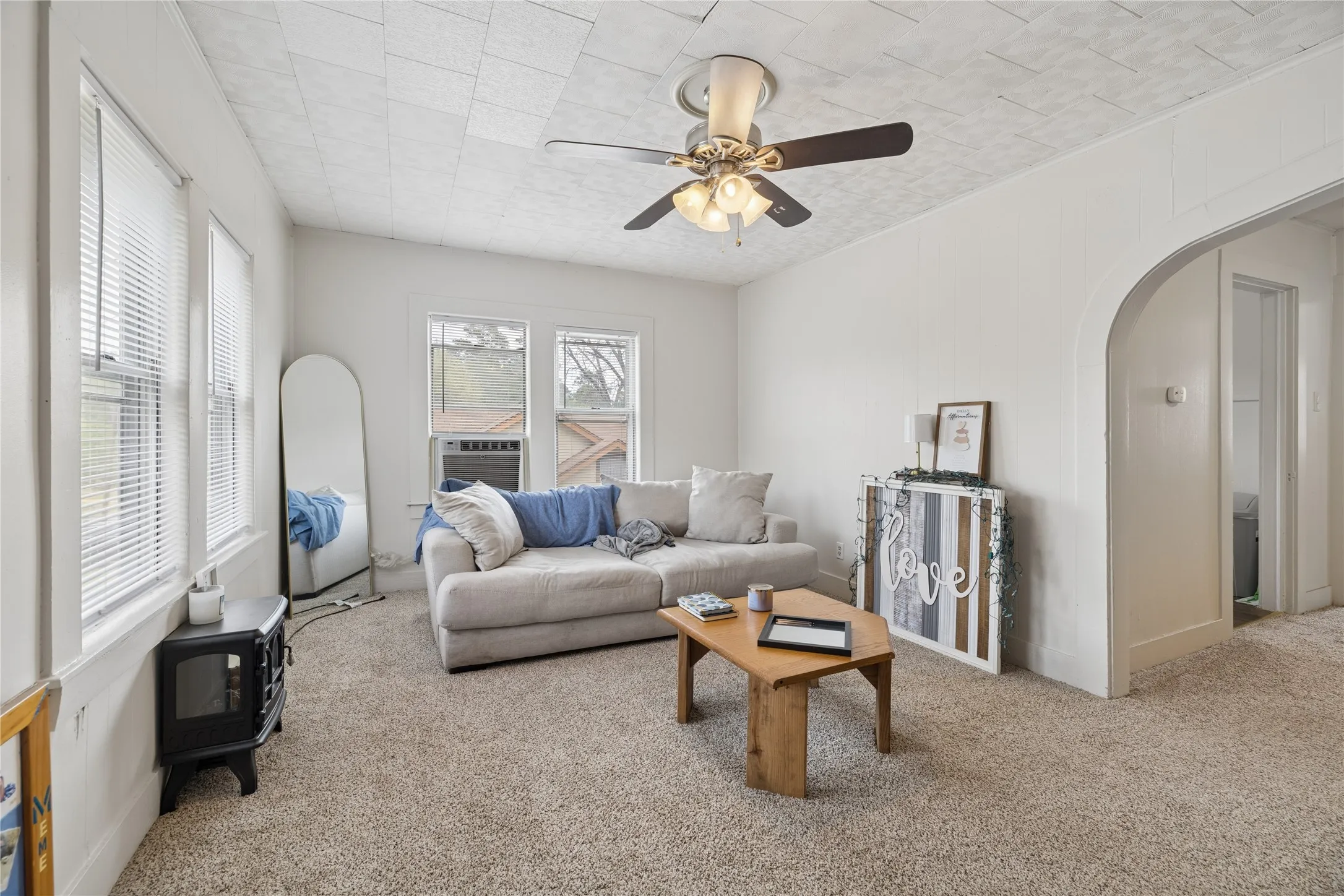 Quadruplex For Sale in Gregg County , 1010 Maple Street, Kilgore, Texas 75622, 1 Bedroom, 1 Bathroom, Garage spaces, 0 Sqft, built in 1938, Preowned, mls#21252305, Real Estate Agent in Kilgore, Homes For Sale in Gregg county, Homes For Sale in Kilgore, Realtor in Kilgore Texas, Real Estate Brokerage Independent Realty Texas, Luminita Cordes Realtor