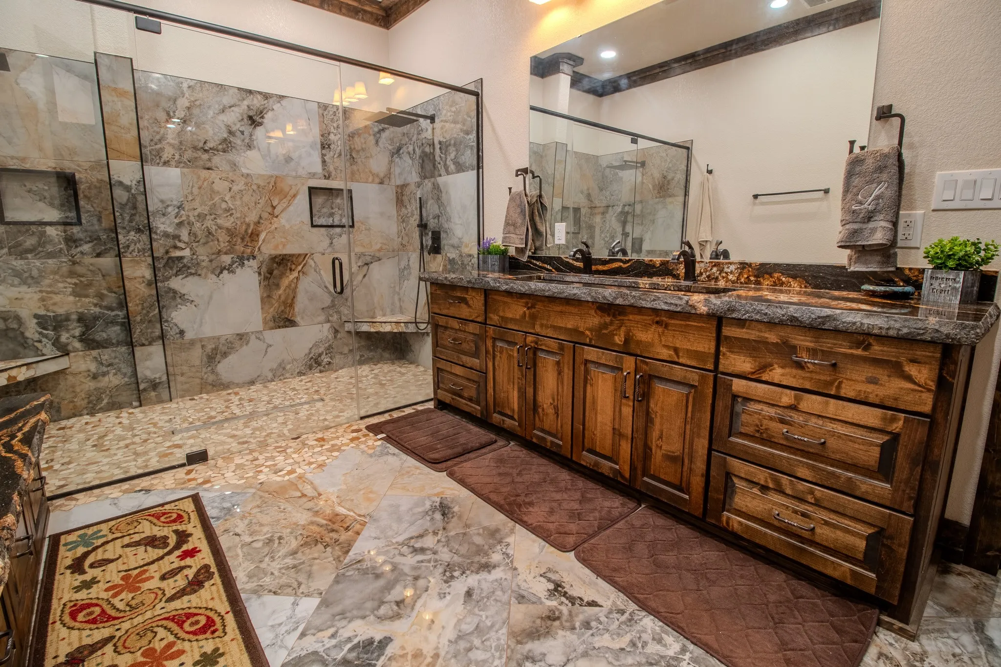 Farm For Sale in Young County , 10000 Fm 209, Graham, Texas 76450, 5 Bedroom, 4 Bathroom, 2 Garage spaces, 7,970 Sqft, built in 2022, Preowned, mls#21251893, Real Estate Agent in Graham, Homes For Sale in Young county, Homes For Sale in Graham, Realtor in Graham Texas, Real Estate Brokerage Independent Realty Texas, Luminita Cordes Realtor