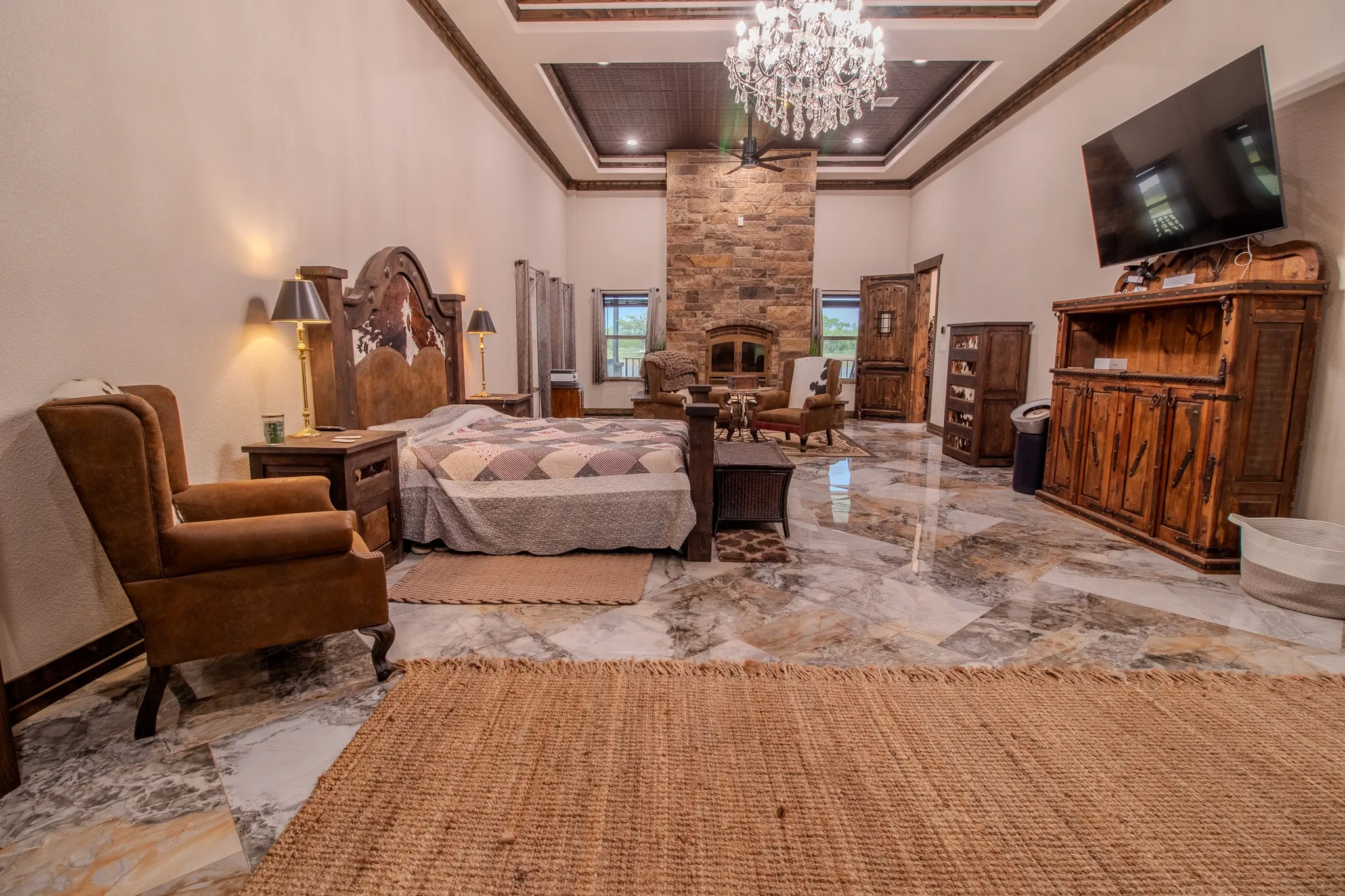 Farm For Sale in Young County , 10000 Fm 209, Graham, Texas 76450, 5 Bedroom, 4 Bathroom, 2 Garage spaces, 7,970 Sqft, built in 2022, Preowned, mls#21251893, Real Estate Agent in Graham, Homes For Sale in Young county, Homes For Sale in Graham, Realtor in Graham Texas, Real Estate Brokerage Independent Realty Texas, Luminita Cordes Realtor
