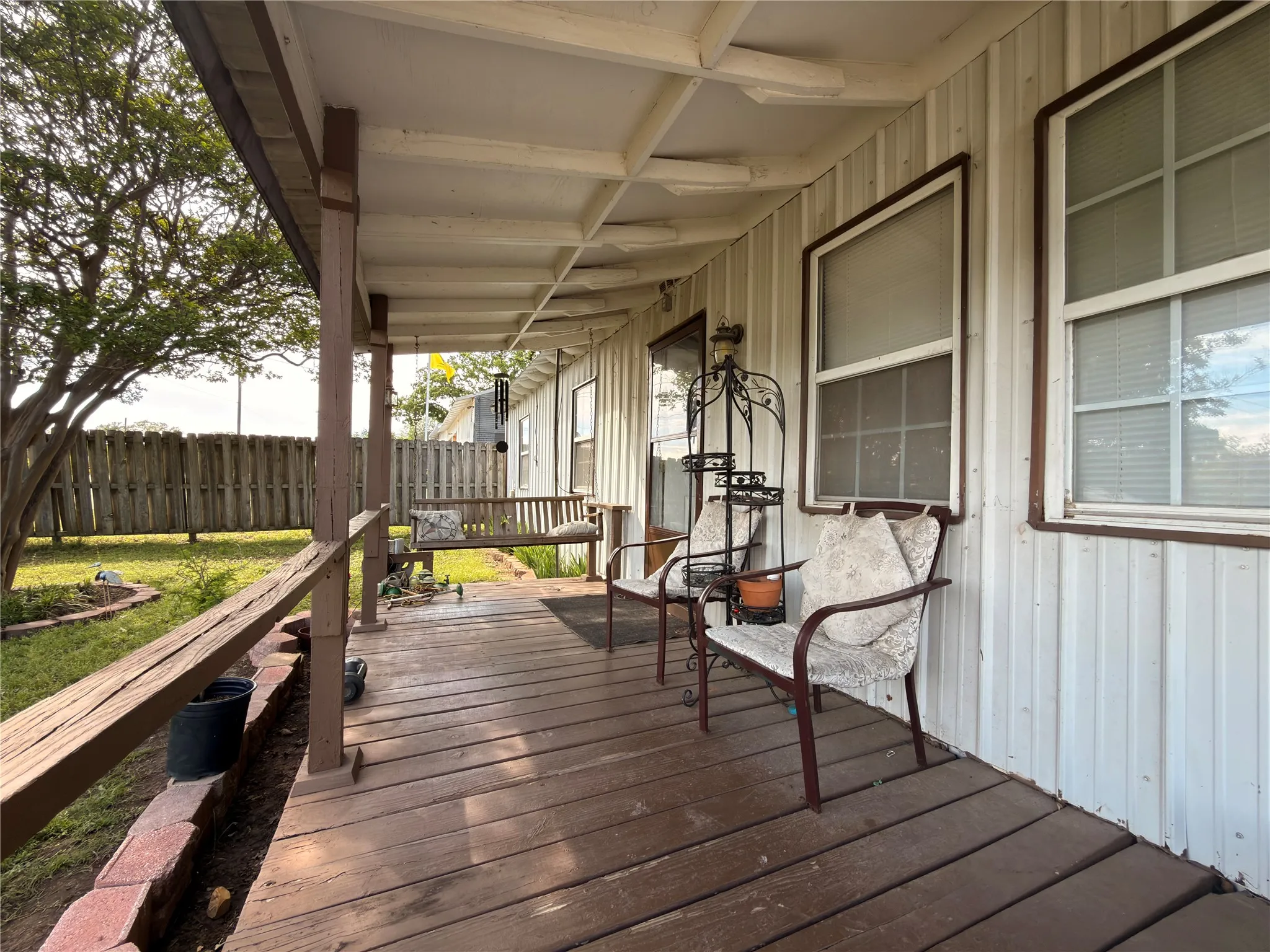 Office For Sale in Hunt County , 1116 E State Hwy 276, West Tawakoni, Texas 75474, 0, 0, Garage spaces, 0 Sqft, built in 1980, Preowned, Price $139,000, mls#21252361, Real Estate Agent in West Tawakoni, Homes For Sale in Hunt county, Homes For Sale in West Tawakoni, Realtor in West Tawakoni Texas, Real Estate Brokerage Independent Realty Texas, Luminita Cordes Realtor