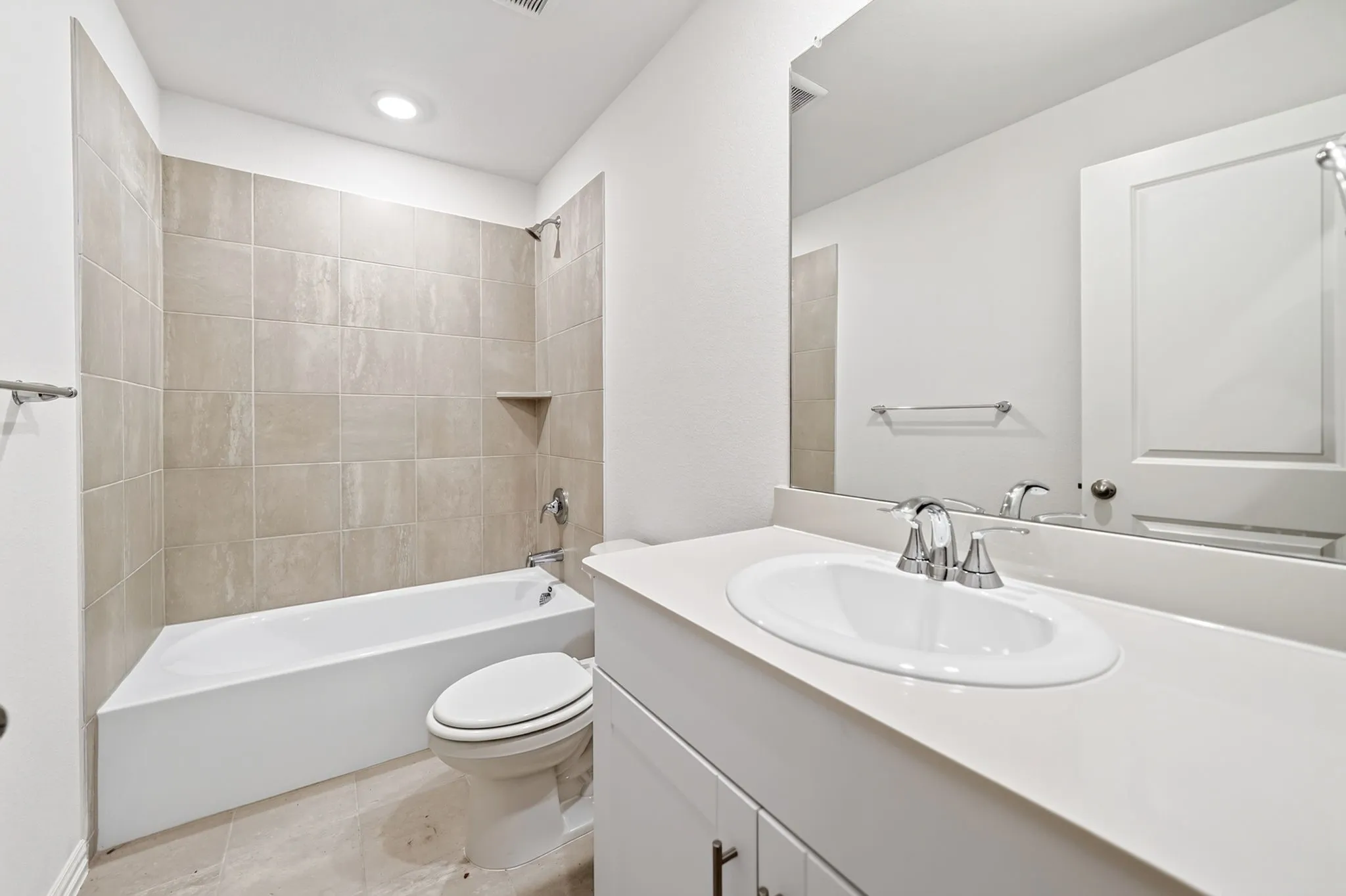 Single Family Residence For Sale in Hunt County , 215 Teton Street, Greenville, Texas 75402, 4 Bedroom, 3 Bathroom, 2 Garage spaces, 2,260 Sqft, built in 2026, New Construction - Incomplete, mls#21252285, Real Estate Agent in Greenville, Homes For Sale in Hunt county, Homes For Sale in Greenville, Realtor in Greenville Texas, Real Estate Brokerage Independent Realty Texas, Luminita Cordes Realtor