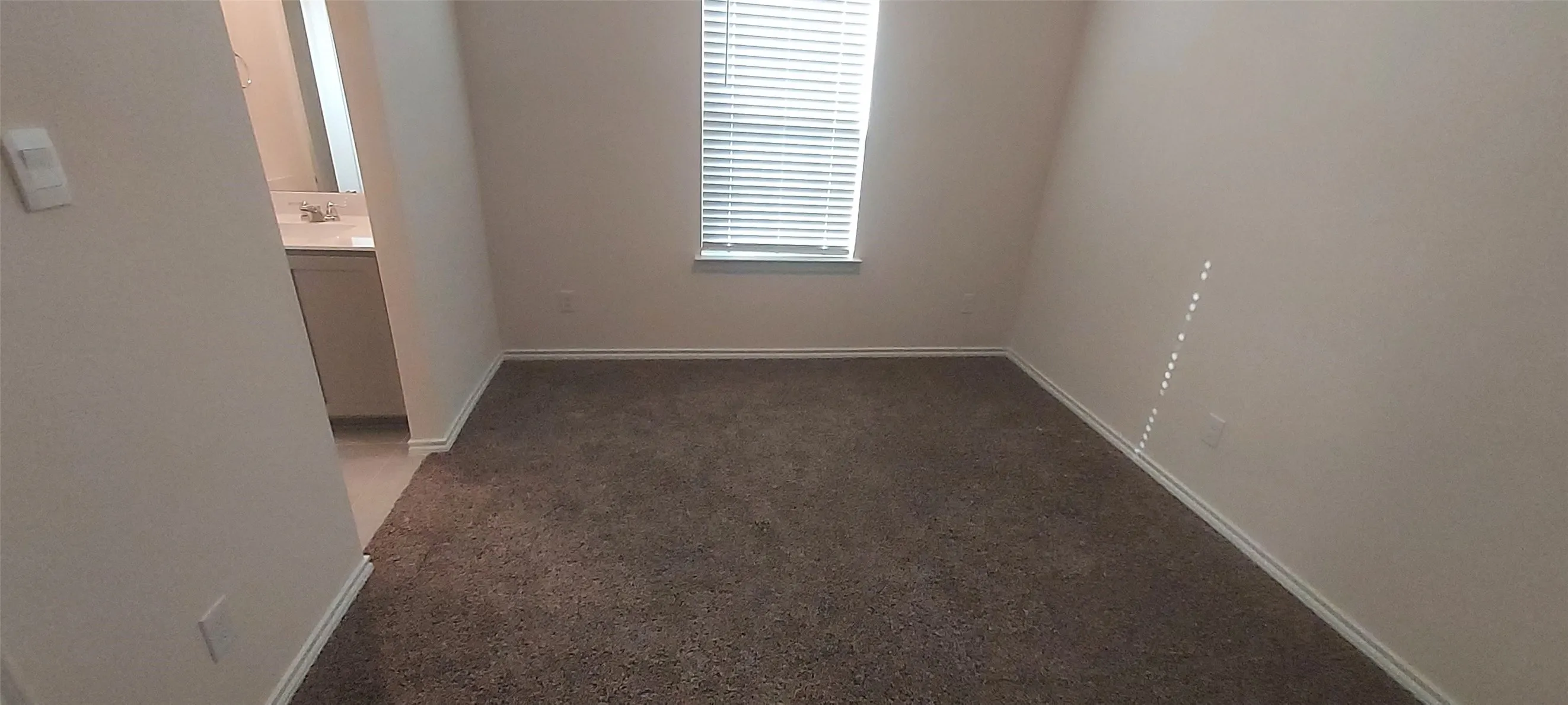 Single Family Residence For Sale in Kaufman County , 1914 Washoe Street, Forney, Texas 75126, 3 Bedroom, 3 Bathroom, 2 Garage spaces, 2,204 Sqft, built in 2023, Preowned, mls#21250580, Real Estate Agent in Forney, Homes For Sale in Kaufman county, Homes For Sale in Forney, Realtor in Forney Texas, Real Estate Brokerage Independent Realty Texas, Luminita Cordes Realtor