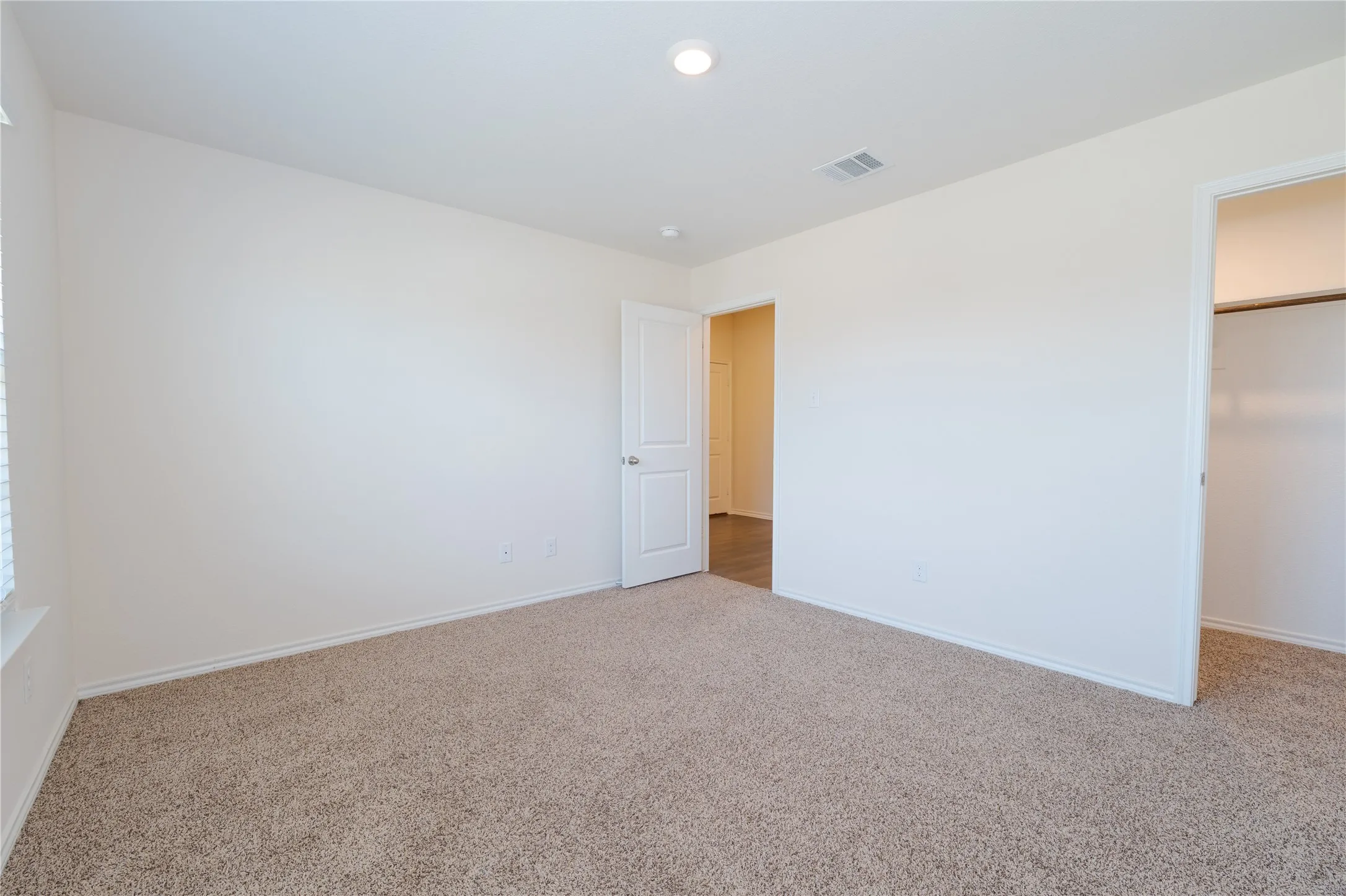 Single Family Residence For Sale in Rockwall County , 2478 Conklin Drive, Fate, Texas 75189, 4 Bedroom, 2 Bathroom, 2 Garage spaces, 1,669 Sqft, built in 2020, Preowned, mls#21251912, Real Estate Agent in Fate, Homes For Sale in Rockwall county, Homes For Sale in Fate, Realtor in Fate Texas, Real Estate Brokerage Independent Realty Texas, Luminita Cordes Realtor