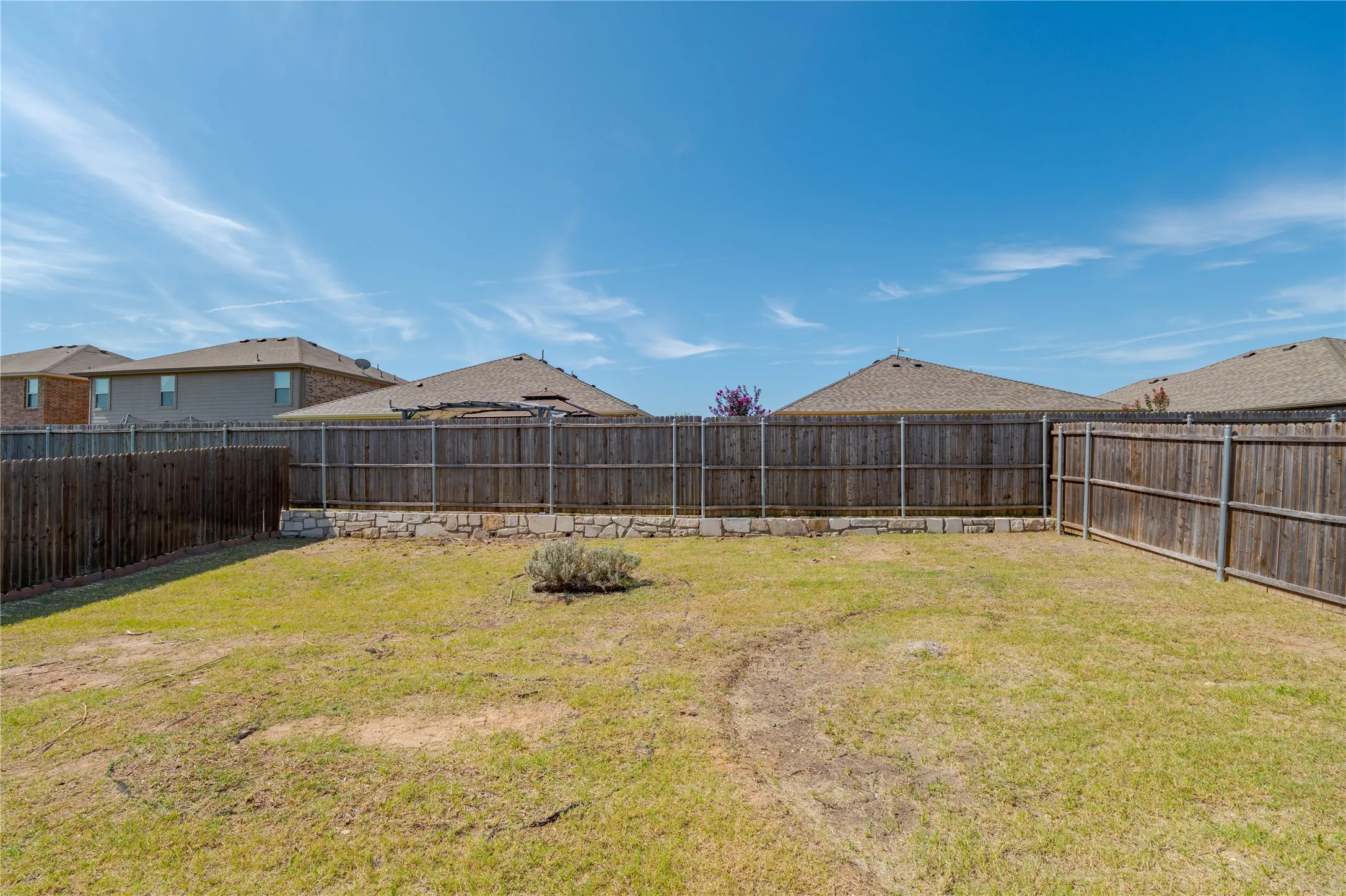 Single Family Residence For Sale in Rockwall County , 2478 Conklin Drive, Fate, Texas 75189, 4 Bedroom, 2 Bathroom, 2 Garage spaces, 1,669 Sqft, built in 2020, Preowned, mls#21251912, Real Estate Agent in Fate, Homes For Sale in Rockwall county, Homes For Sale in Fate, Realtor in Fate Texas, Real Estate Brokerage Independent Realty Texas, Luminita Cordes Realtor