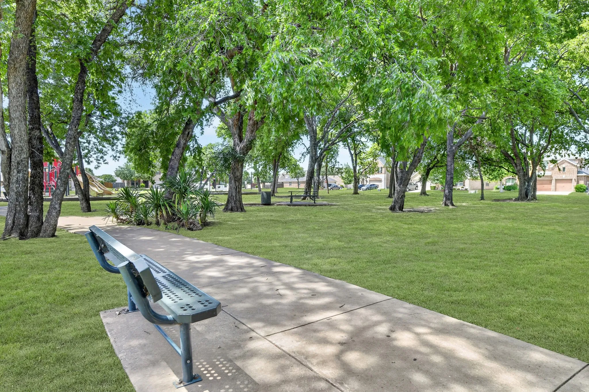 Neighborhood park space