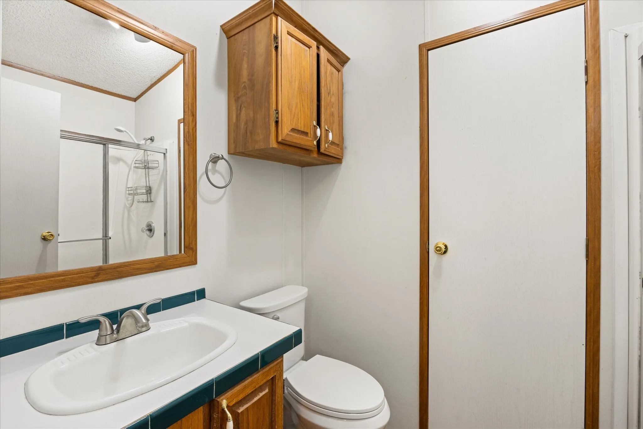 Mobile Home For Sale in Hood County , 6931 Tin Top Highway, Weatherford, Texas 76087, 4 Bedroom, 3 Bathroom, Garage spaces, 2,128 Sqft, built in 1998, mls#21252439, Real Estate Agent in Weatherford, Homes For Sale in Hood county, Homes For Sale in Weatherford, Realtor in Weatherford Texas, Real Estate Brokerage Independent Realty Texas, Luminita Cordes Realtor