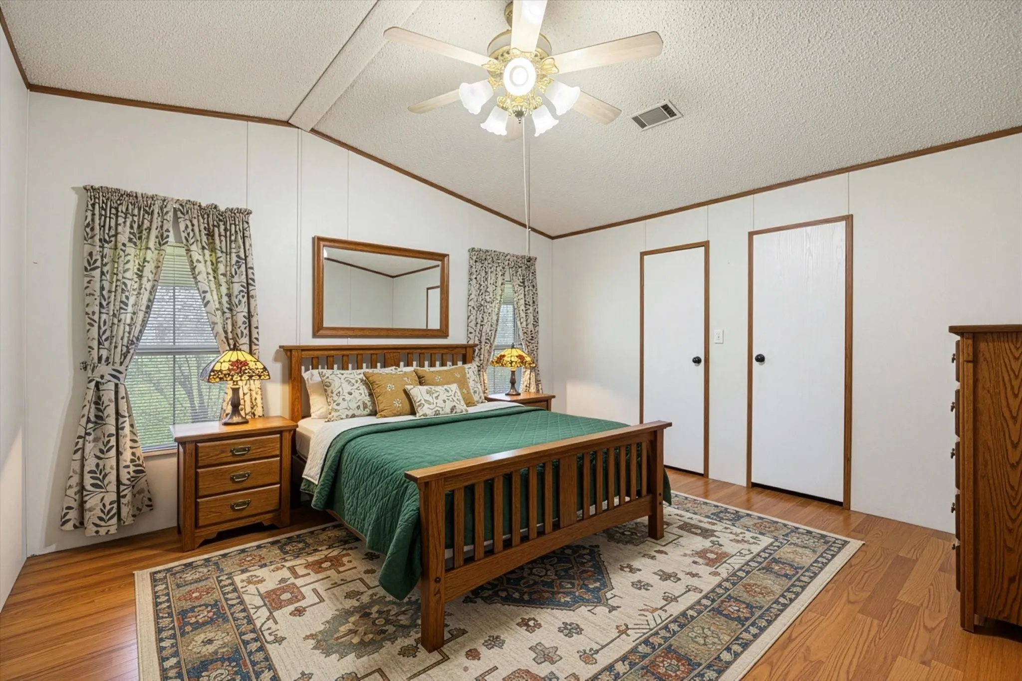 Mobile Home For Sale in Hood County , 6931 Tin Top Highway, Weatherford, Texas 76087, 4 Bedroom, 3 Bathroom, Garage spaces, 2,128 Sqft, built in 1998, mls#21252439, Real Estate Agent in Weatherford, Homes For Sale in Hood county, Homes For Sale in Weatherford, Realtor in Weatherford Texas, Real Estate Brokerage Independent Realty Texas, Luminita Cordes Realtor