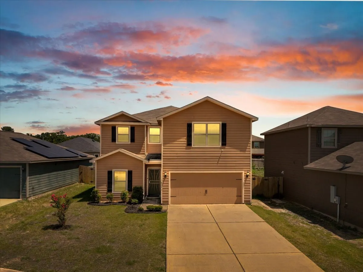 Single Family Residence For Sale in Dallas County , 14373 Wrangler Way, Dallas, Texas 75253, 5 Bedroom, 3 Bathroom, 2 Garage spaces, 2,572 Sqft, built in 2019, Preowned, mls#21252107, Real Estate Agent in Dallas, Homes For Sale in Dallas county, Homes For Sale in Dallas, Realtor in Dallas Texas, Real Estate Brokerage Independent Realty Texas, Luminita Cordes Realtor