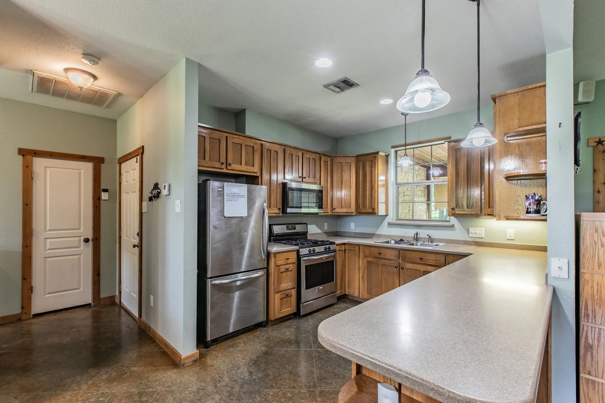 Farm For Sale in Bosque County , 5636 Fm 56, Clifton, Texas 76634, 3 Bedrooms, 2 Bathrooms, 2 Garage spaces, 1,847 Sqft, built in 2003, Price $775,000, mls#21252359, Real Estate Agent in Clifton, Homes For Sale in Bosque county, Homes For Sale in Clifton, Realtor in Clifton Texas, Real Estate Brokerage Independent Realty Texas, Luminita Cordes Realtor