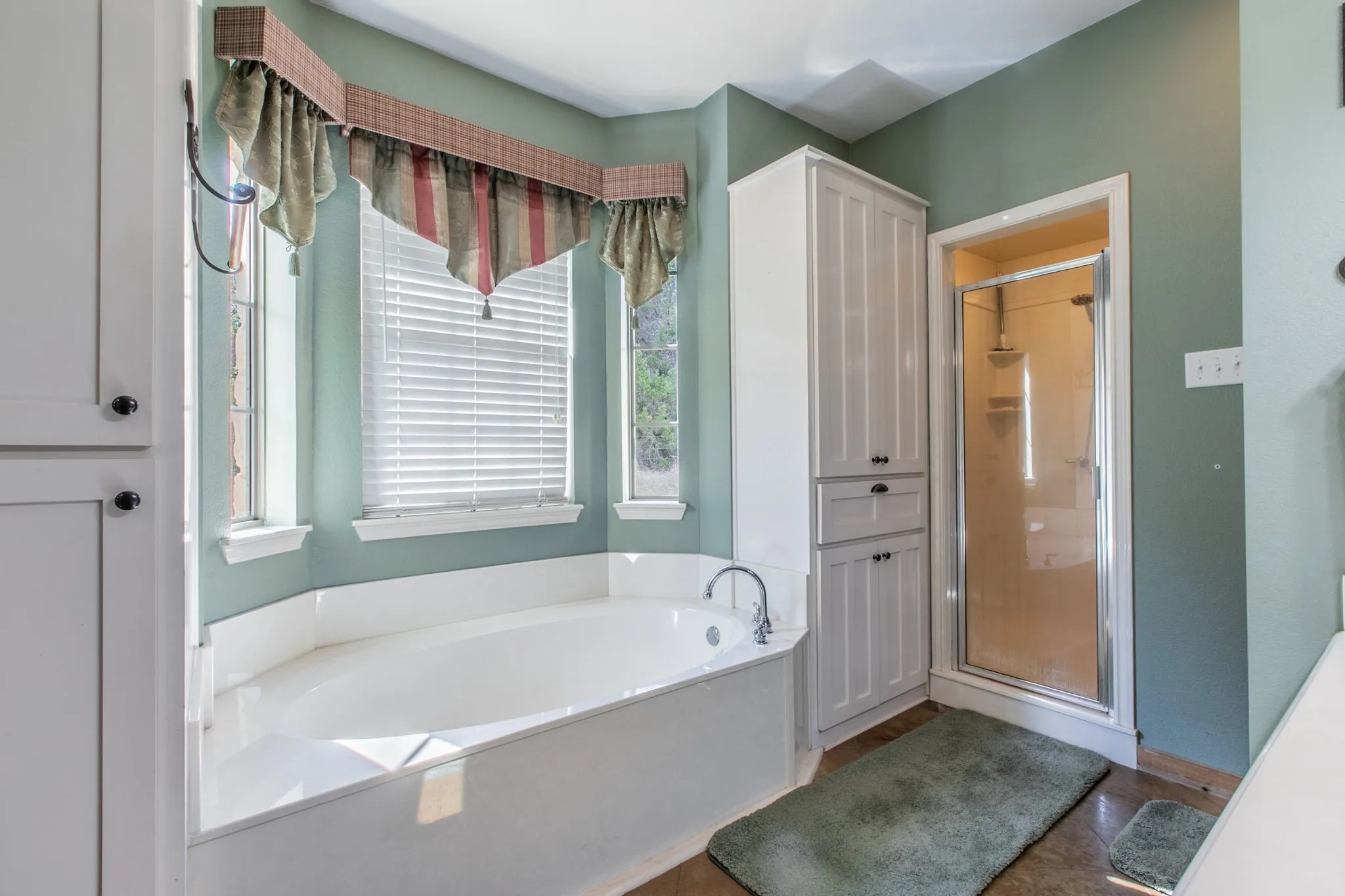 Farm For Sale in Bosque County , 5636 Fm 56, Clifton, Texas 76634, 3 Bedrooms, 2 Bathrooms, 2 Garage spaces, 1,847 Sqft, built in 2003, Price $775,000, mls#21252359, Real Estate Agent in Clifton, Homes For Sale in Bosque county, Homes For Sale in Clifton, Realtor in Clifton Texas, Real Estate Brokerage Independent Realty Texas, Luminita Cordes Realtor