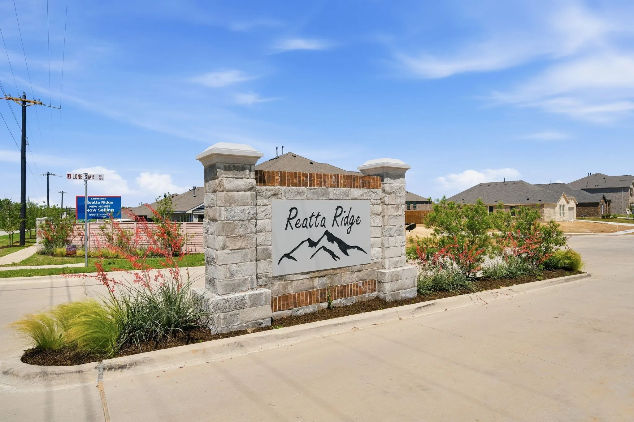 Single Family Residence For Sale in Denton County , 339 Texas Trail, Justin, Texas 76247, 3 Bedroom, 3 Bathroom, 2 Garage spaces, 1,601 Sqft, built in 2024, Preowned, mls#21234744, Real Estate Agent in Justin, Homes For Sale in Denton county, Homes For Sale in Justin, Realtor in Justin Texas, Real Estate Brokerage Independent Realty Texas, Luminita Cordes Realtor