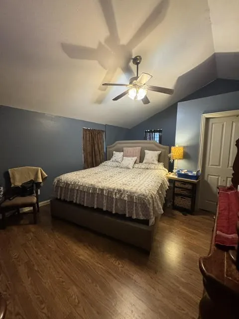 Single Family Residence For Sale in Tarrant County , 9619 Santa Monica Drive, Fort Worth, Texas 76116, 4 Bedrooms, 3 Bathrooms, Garage spaces, 2,779 Sqft, built in 2002, Price $349,000, mls#21252627, Real Estate Agent in Fort Worth, Homes For Sale in Tarrant county, Homes For Sale in Fort Worth, Realtor in Fort Worth Texas, Real Estate Brokerage Independent Realty Texas, Luminita Cordes Realtor