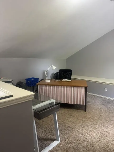 Single Family Residence For Sale in Tarrant County , 9619 Santa Monica Drive, Fort Worth, Texas 76116, 4 Bedrooms, 3 Bathrooms, Garage spaces, 2,779 Sqft, built in 2002, Price $349,000, mls#21252627, Real Estate Agent in Fort Worth, Homes For Sale in Tarrant county, Homes For Sale in Fort Worth, Realtor in Fort Worth Texas, Real Estate Brokerage Independent Realty Texas, Luminita Cordes Realtor