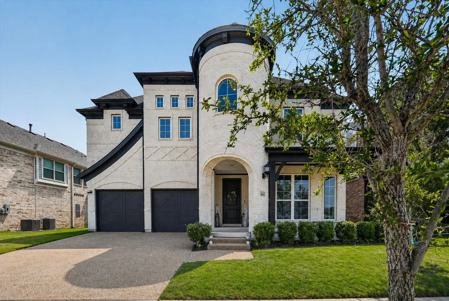 Single Family Residence For Sale in Johnson County , 1610 Vista Parkway, Mansfield, Texas 76063, 5 Bedroom, 4 Bathroom, 2 Garage spaces, 5,056 Sqft, built in 2023, mls#21252639, Real Estate Agent in Mansfield, Homes For Sale in Johnson county, Homes For Sale in Mansfield, Realtor in Mansfield Texas, Real Estate Brokerage Independent Realty Texas, Luminita Cordes Realtor