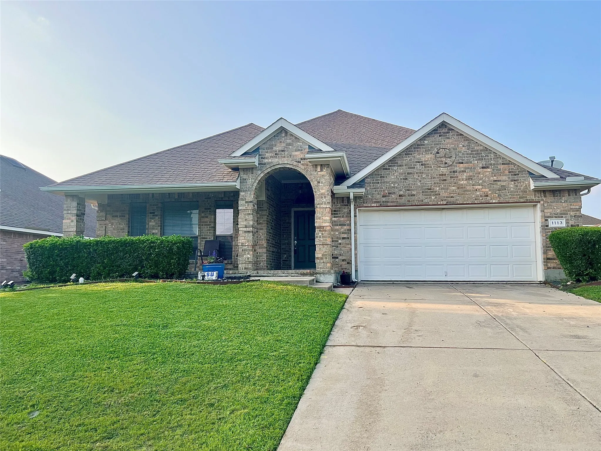 Single Family Residence For Sale in Dallas County , 1113 Devonshire Drive, Glenn Heights, Texas 75154, 3 Bedroom, 2 Bathroom, 2 Garage spaces, 2,208 Sqft, built in 2007, mls#21247754, Real Estate Agent in Glenn Heights, Homes For Sale in Dallas county, Homes For Sale in Glenn Heights, Realtor in Glenn Heights Texas, Real Estate Brokerage Independent Realty Texas, Luminita Cordes Realtor