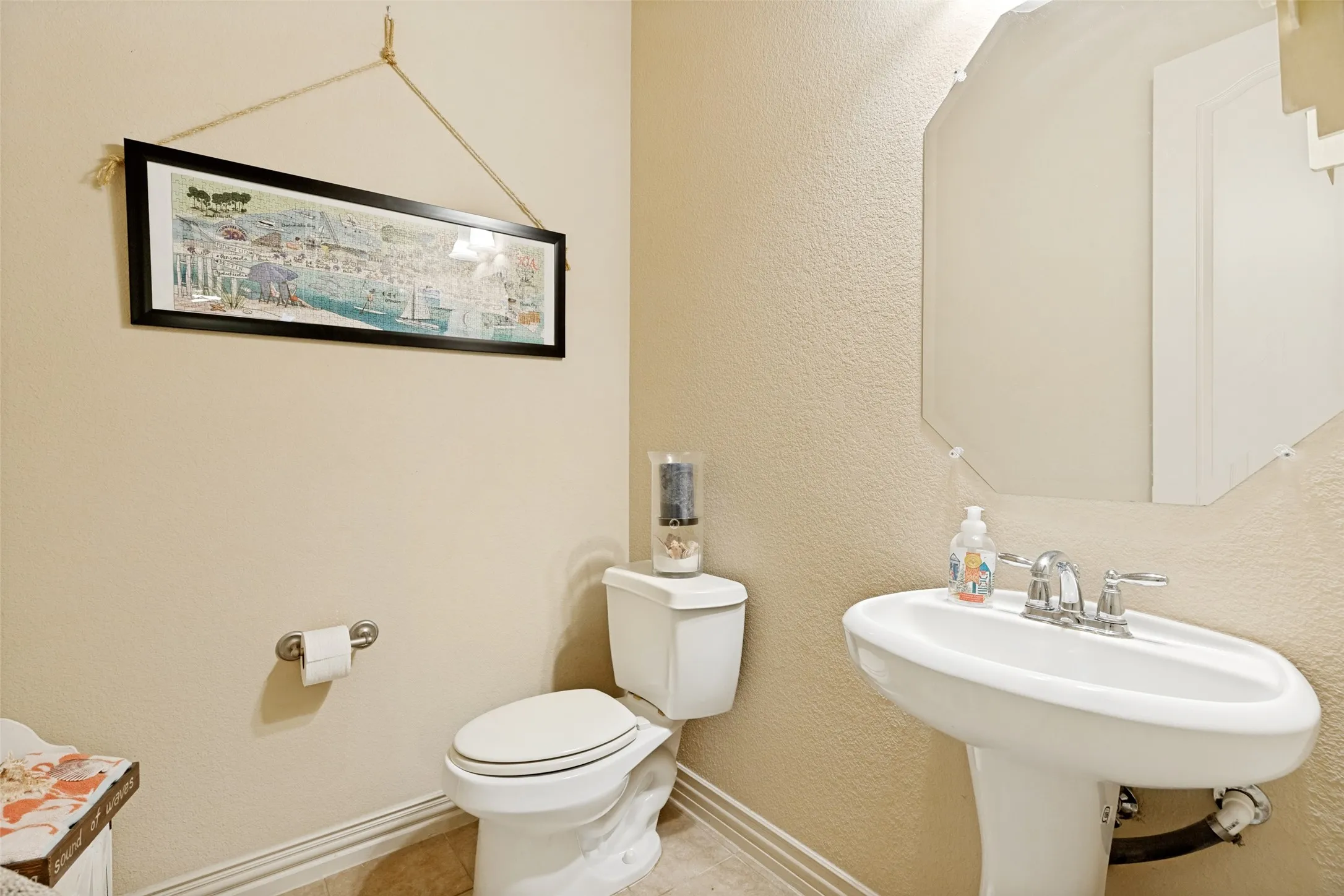 Single Family Residence For Sale in Denton County , 1547 Barksdale Drive, Lewisville, Texas 75077, 3 Bedroom, 3 Bathroom, 2 Garage spaces, 2,386 Sqft, built in 2008, Preowned, mls#21251050, Real Estate Agent in Lewisville, Homes For Sale in Denton county, Homes For Sale in Lewisville, Realtor in Lewisville Texas, Real Estate Brokerage Independent Realty Texas, Luminita Cordes Realtor
